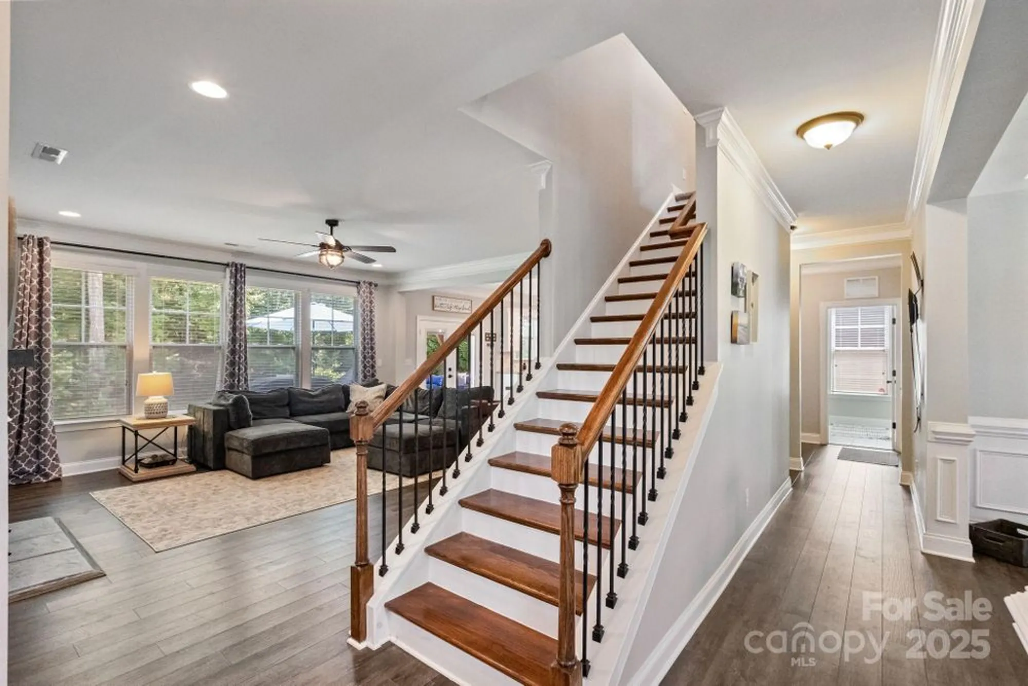 Property Slideshow image 16 of 48 | 142 canoe pole ln, Mooresville, NC, 28117