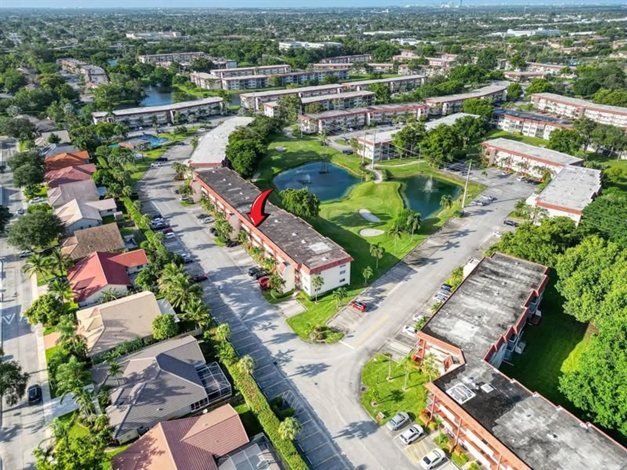 Property Slideshow image 33 of 33 | 8980 s hollybrook blvd 204, Pembroke Pines, FL, 33025