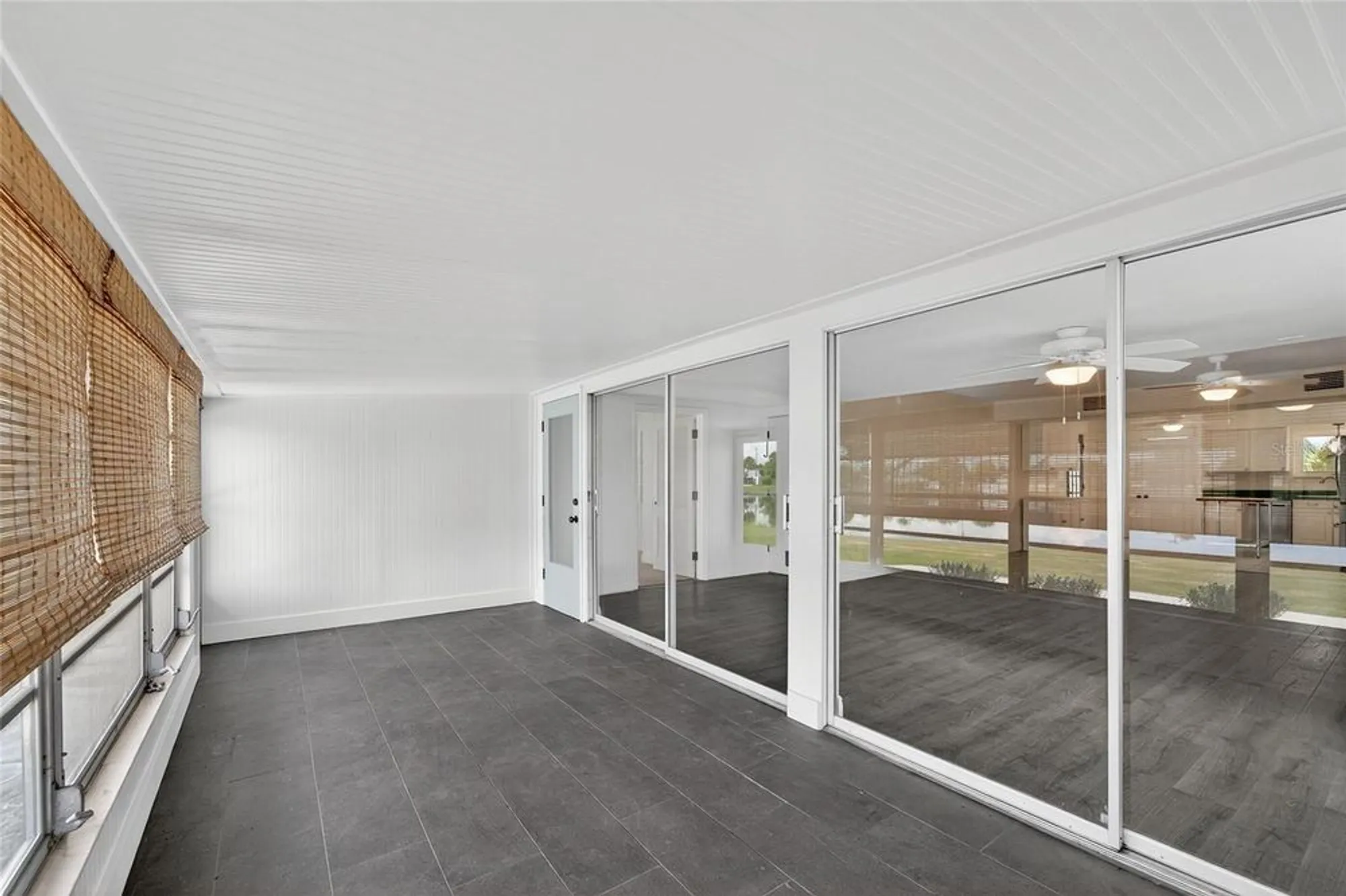 Property Slideshow image 46 of 68 | 1012 augusta dr, Sun City Center, FL, 33573