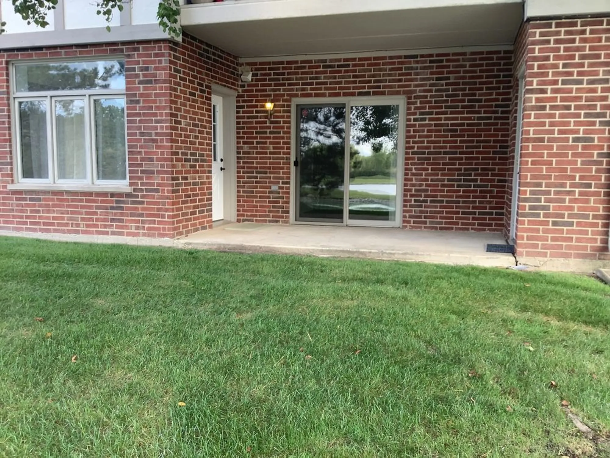 Property Slideshow image 21 of 25 | 6241 misty pines dr unit 1, Tinley Park, IL, 60477