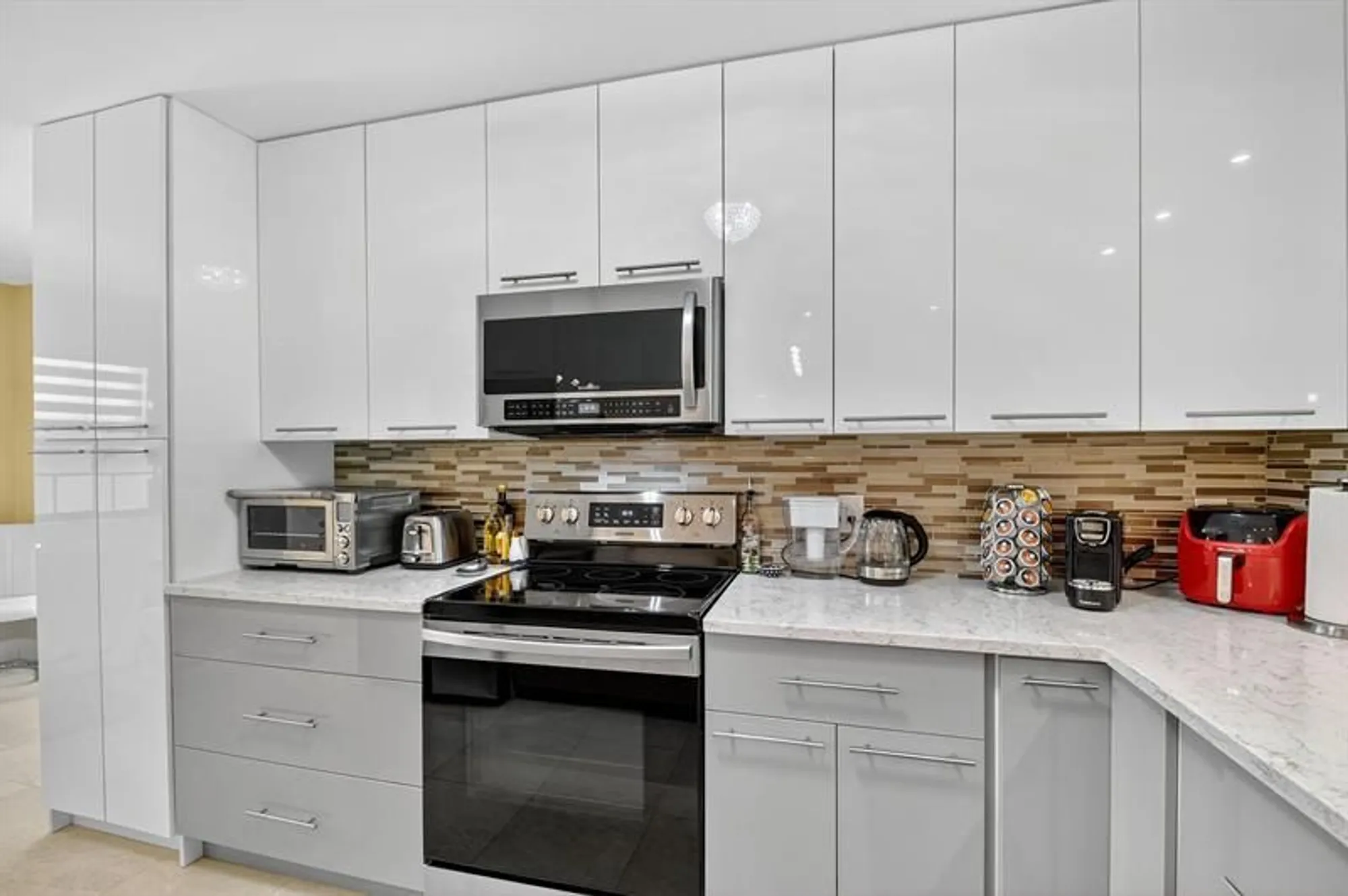 Property Slideshow image 16 of 100 | 6448 aspen glen cir -, Boynton Beach, FL, 33437