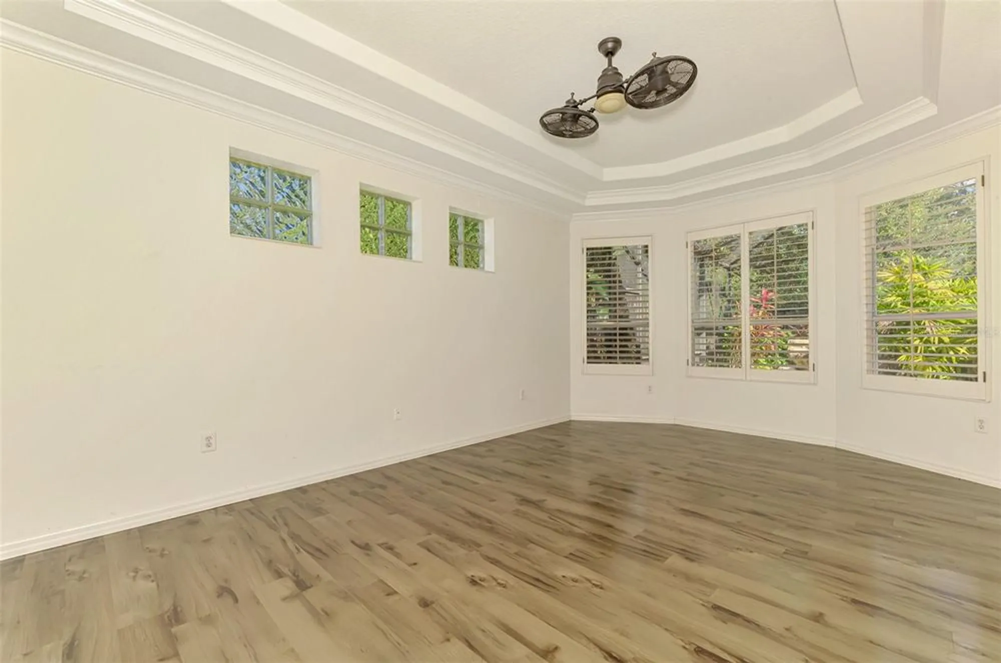 Property Slideshow image 42 of 79 | 4889 carrington cir, Sarasota, FL, 34243