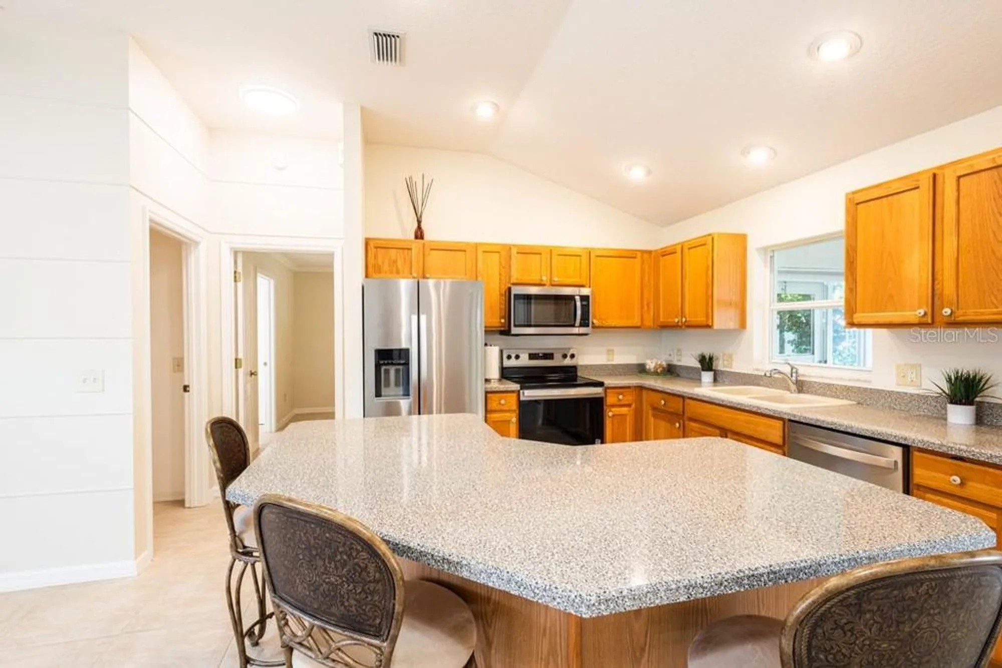 Property Slideshow image 9 of 30 | 3049 glenwood pl, The Villages, FL, 32162