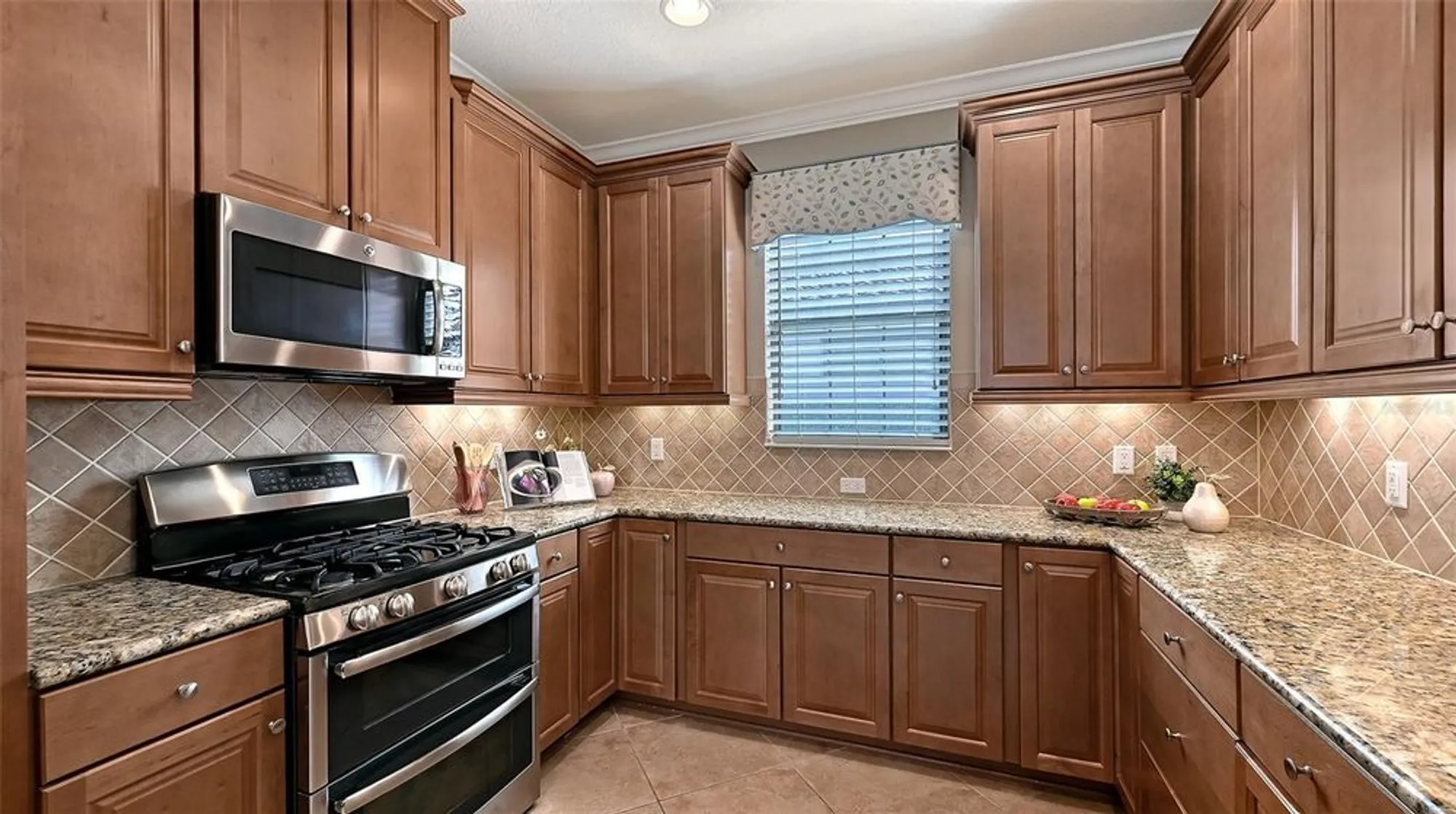 Property Slideshow image 22 of 65 | 5020 savona run, Lakewood Ranch, FL, 34211