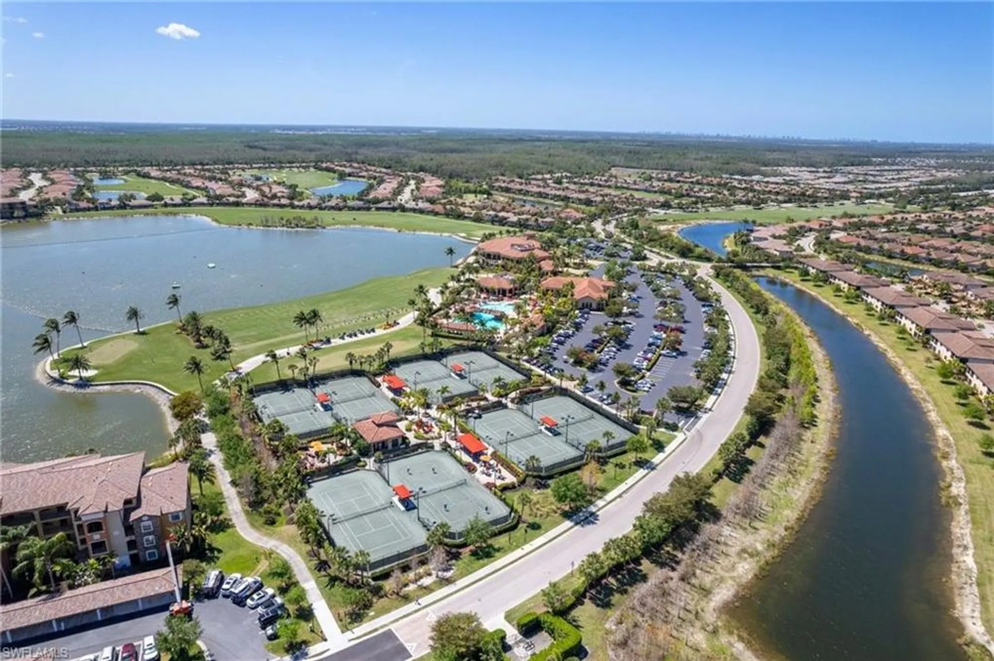 Property Slideshow image 38 of 48 | 28089 wicklow ct, Bonita Springs, FL, 34135