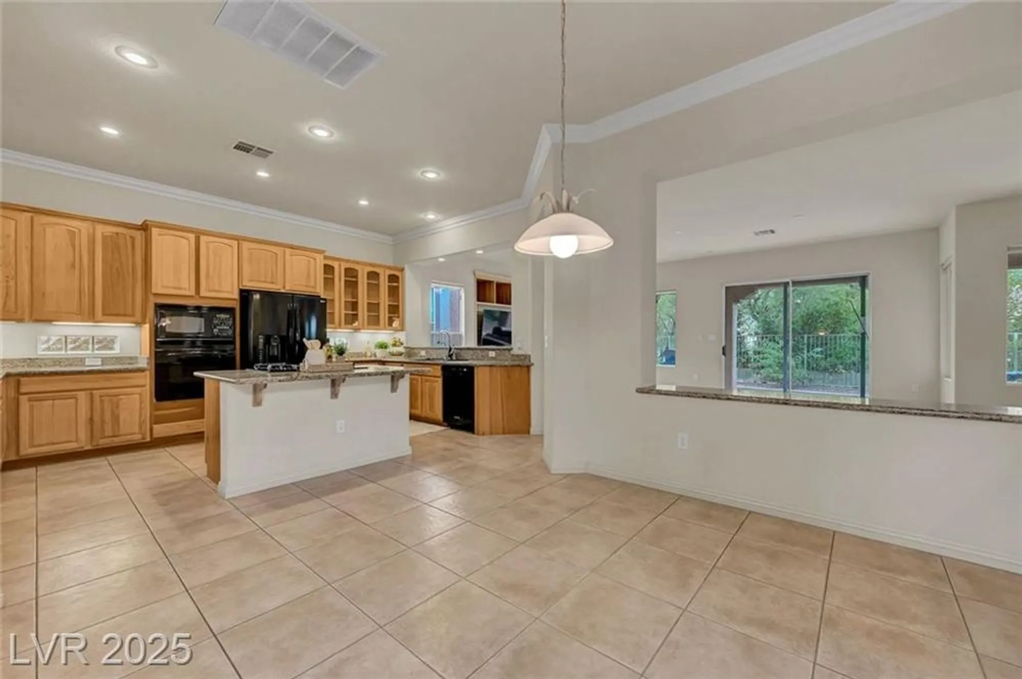 Property Slideshow image 19 of 61 | 4636 riva de romanza st, Las Vegas, NV, 89135