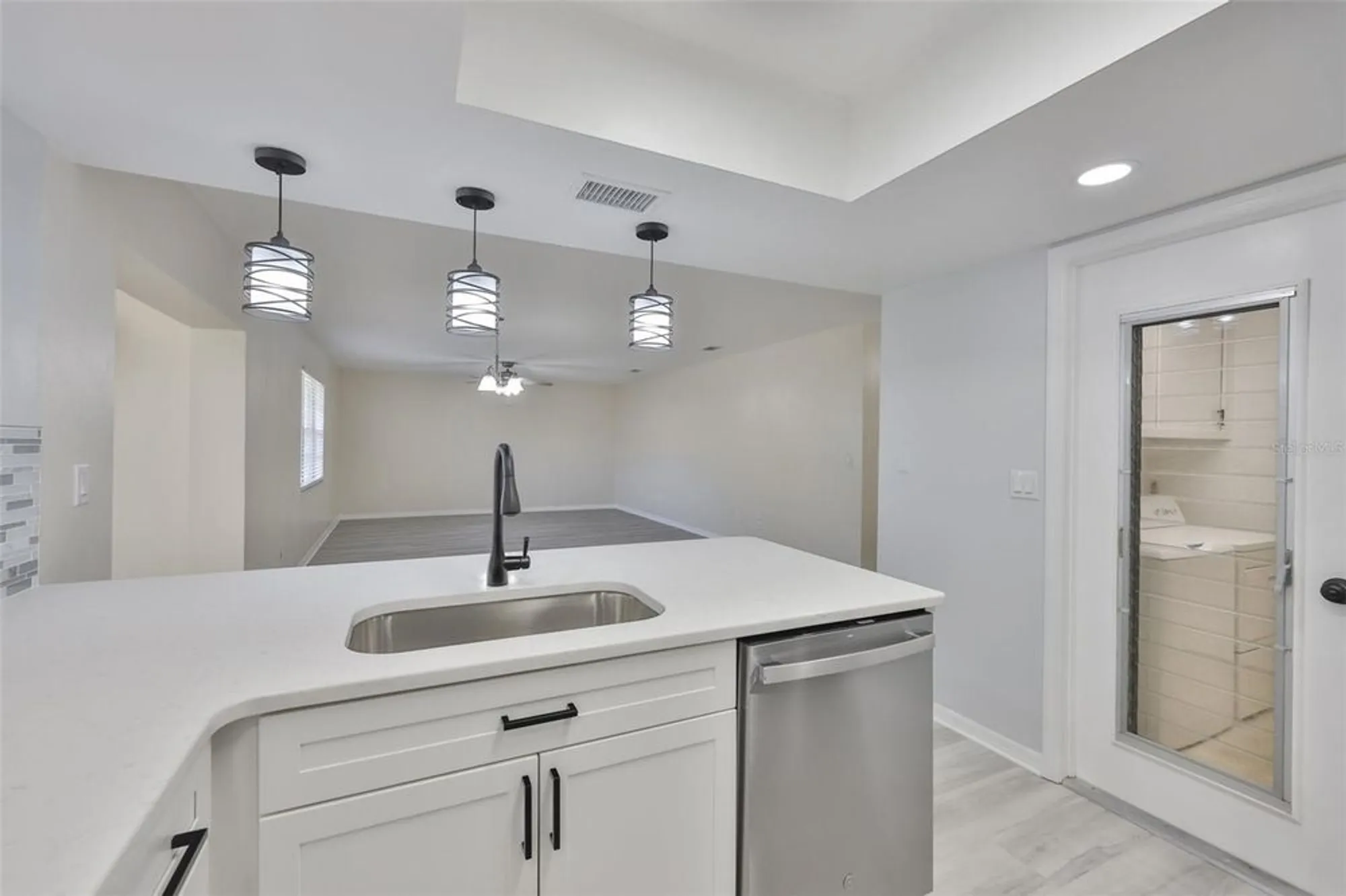 Property Slideshow image 19 of 98 | 1218 haddington cir # 74, Sun City Center, FL, 33573