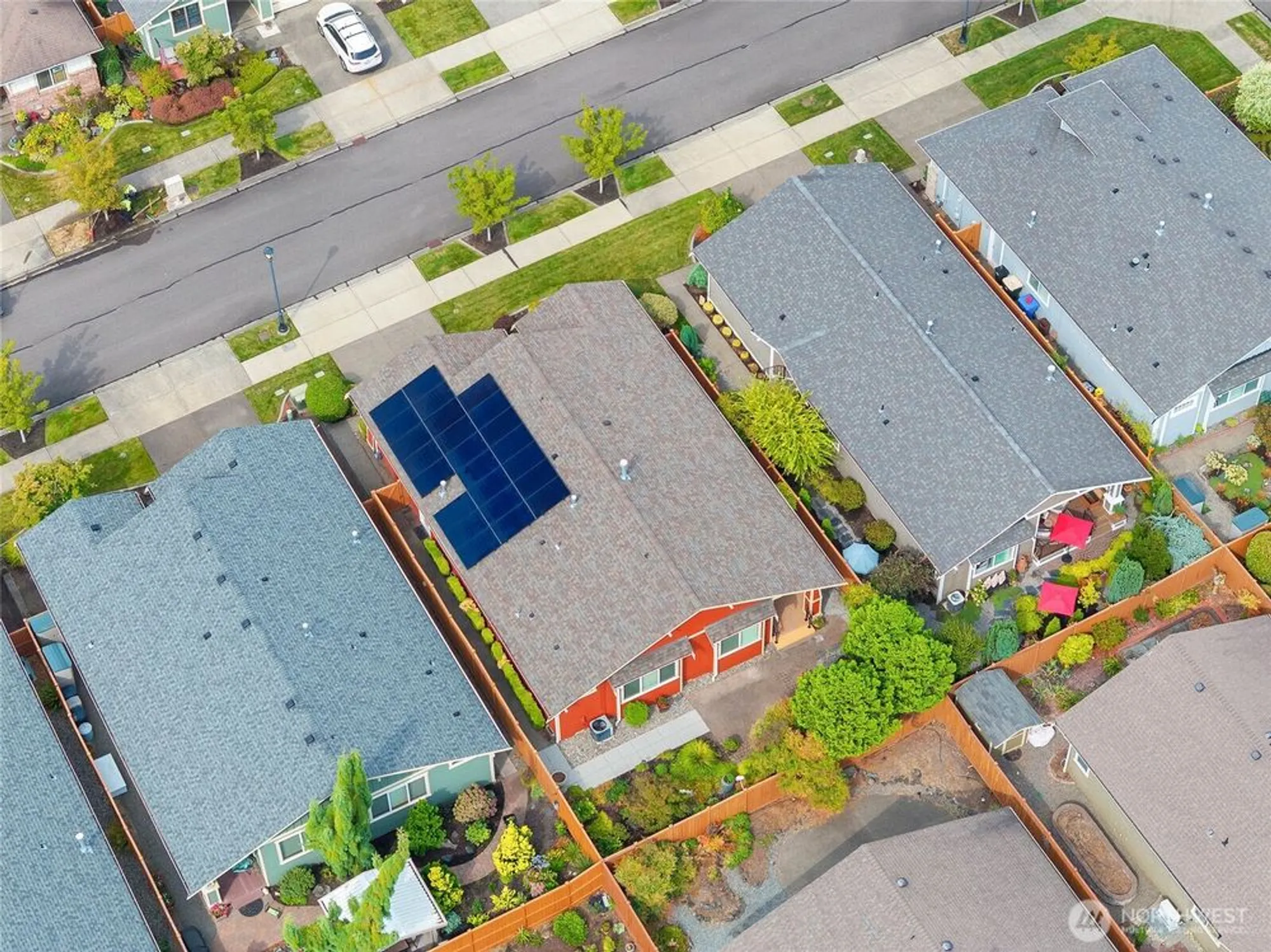 Property Slideshow image 26 of 37 | 4316 harstene st, Lacey, WA, 98516