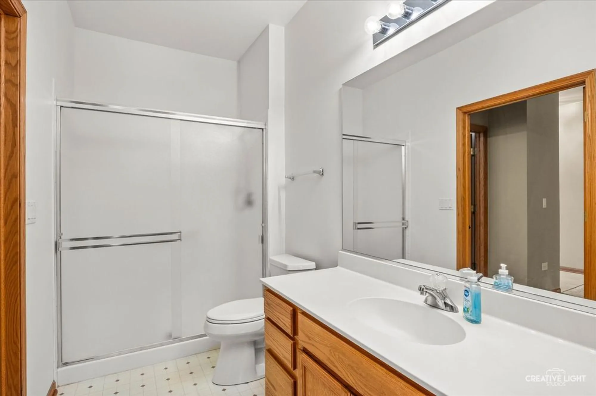 Property Slideshow image 12 of 18 | 21728 w empress ln, Plainfield, IL, 60544