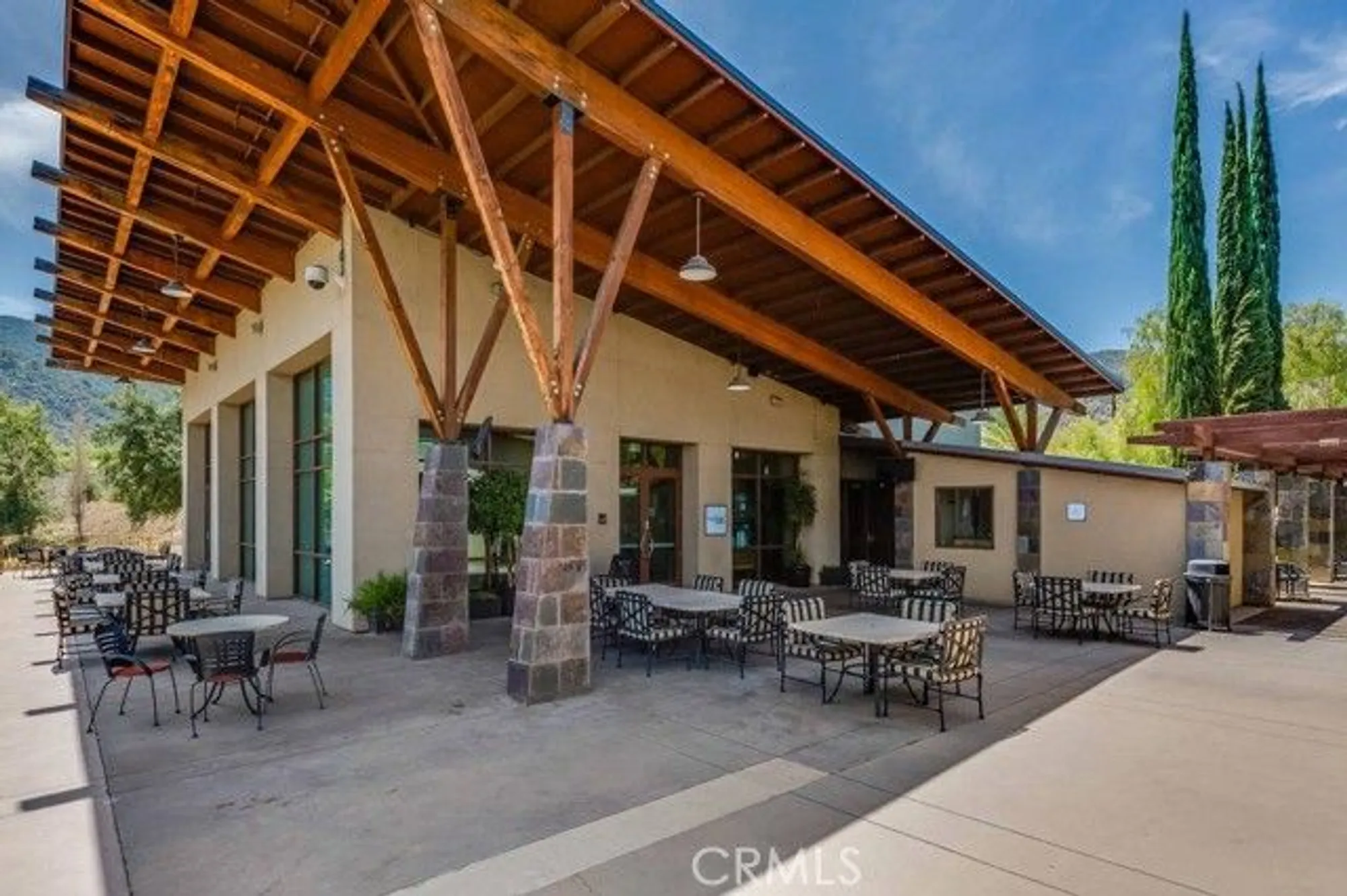 Property Slideshow image 36 of 48 | 23833 fawnskin dr, Corona, CA, 92883