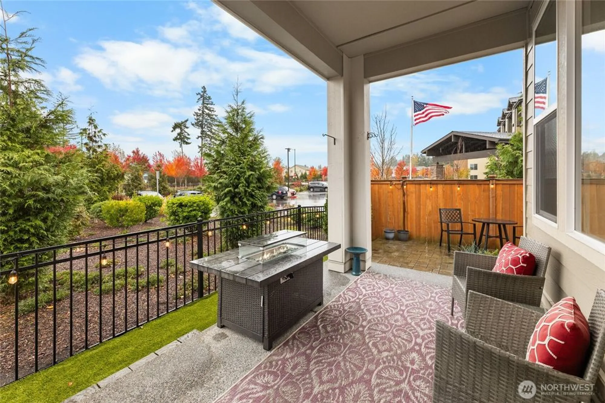 Property Slideshow image 22 of 33 | 22701 se 237th pl, Maple Valley, WA, 98038