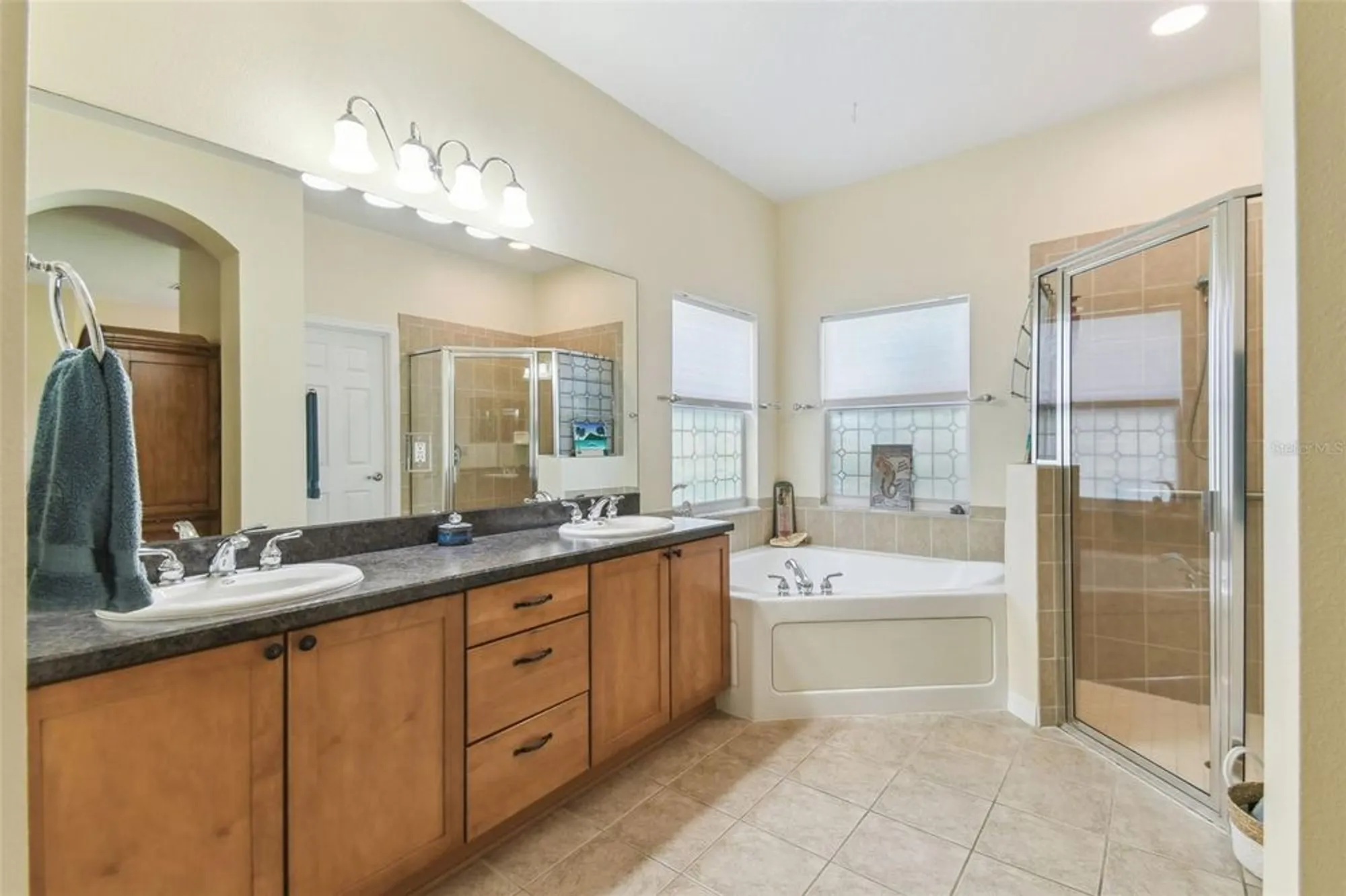 Property Slideshow image 32 of 72 | 217 sorrento rd, Kissimmee, FL, 34759