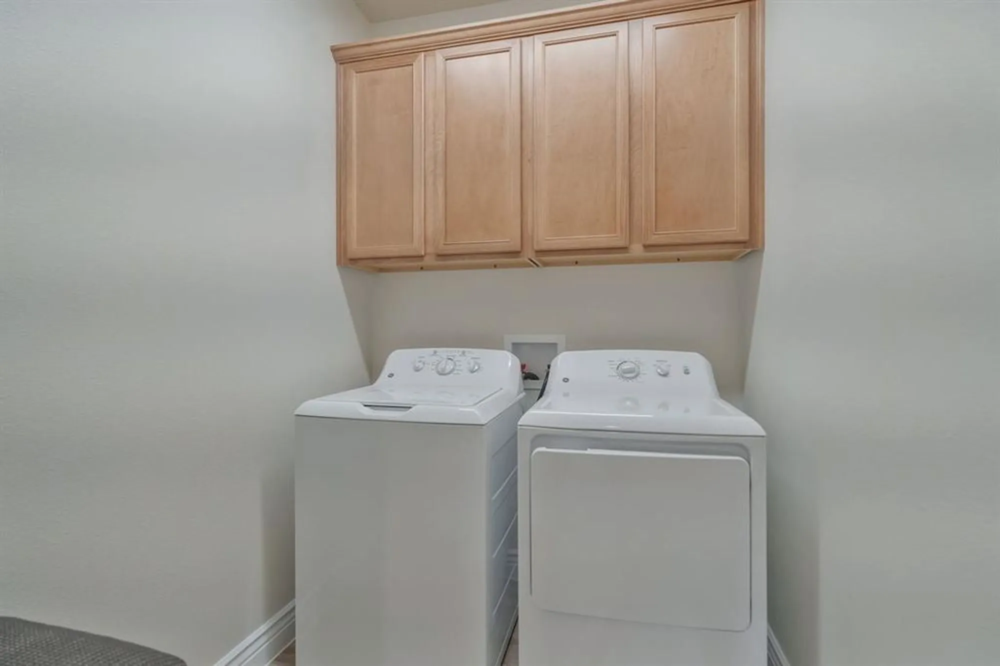 Property Slideshow image 28 of 36 | 11404 iron bark dr, Denton, TX, 76207