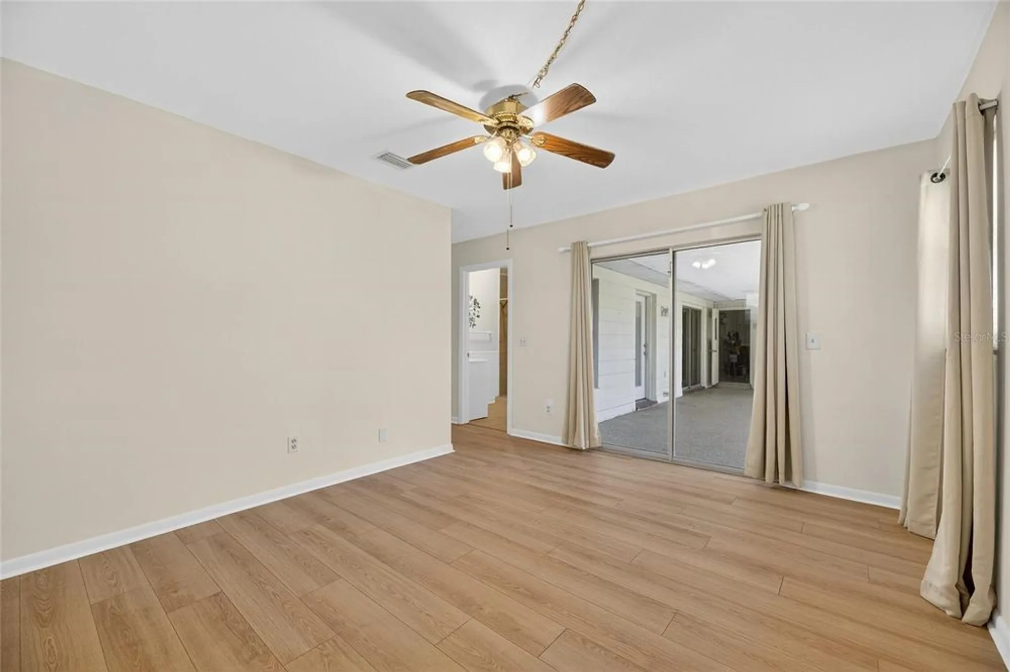 Property Slideshow image 17 of 37 | 1238 fordham dr, Sun City Center, FL, 33573