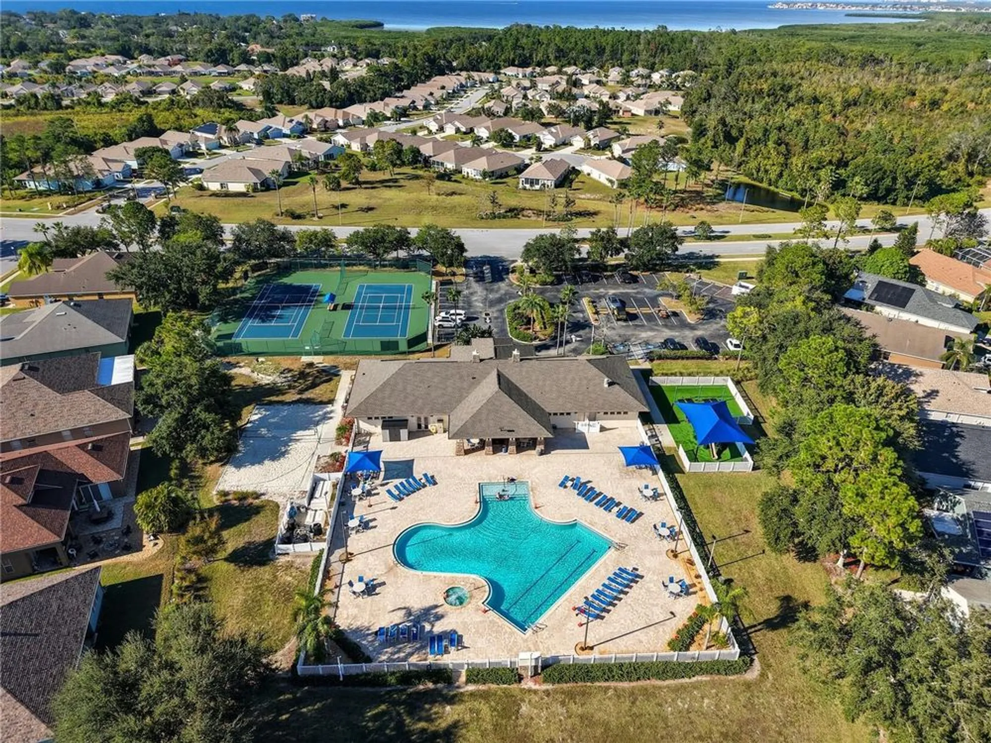 Property Slideshow image 30 of 34 | 2211 pleasant hill ln, Holiday, FL, 34691