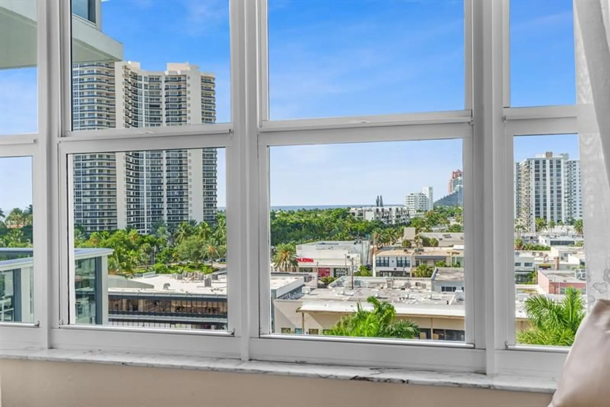 Property Slideshow image 39 of 48 | 3333 ne 34th st 810, Fort Lauderdale, FL, 33308