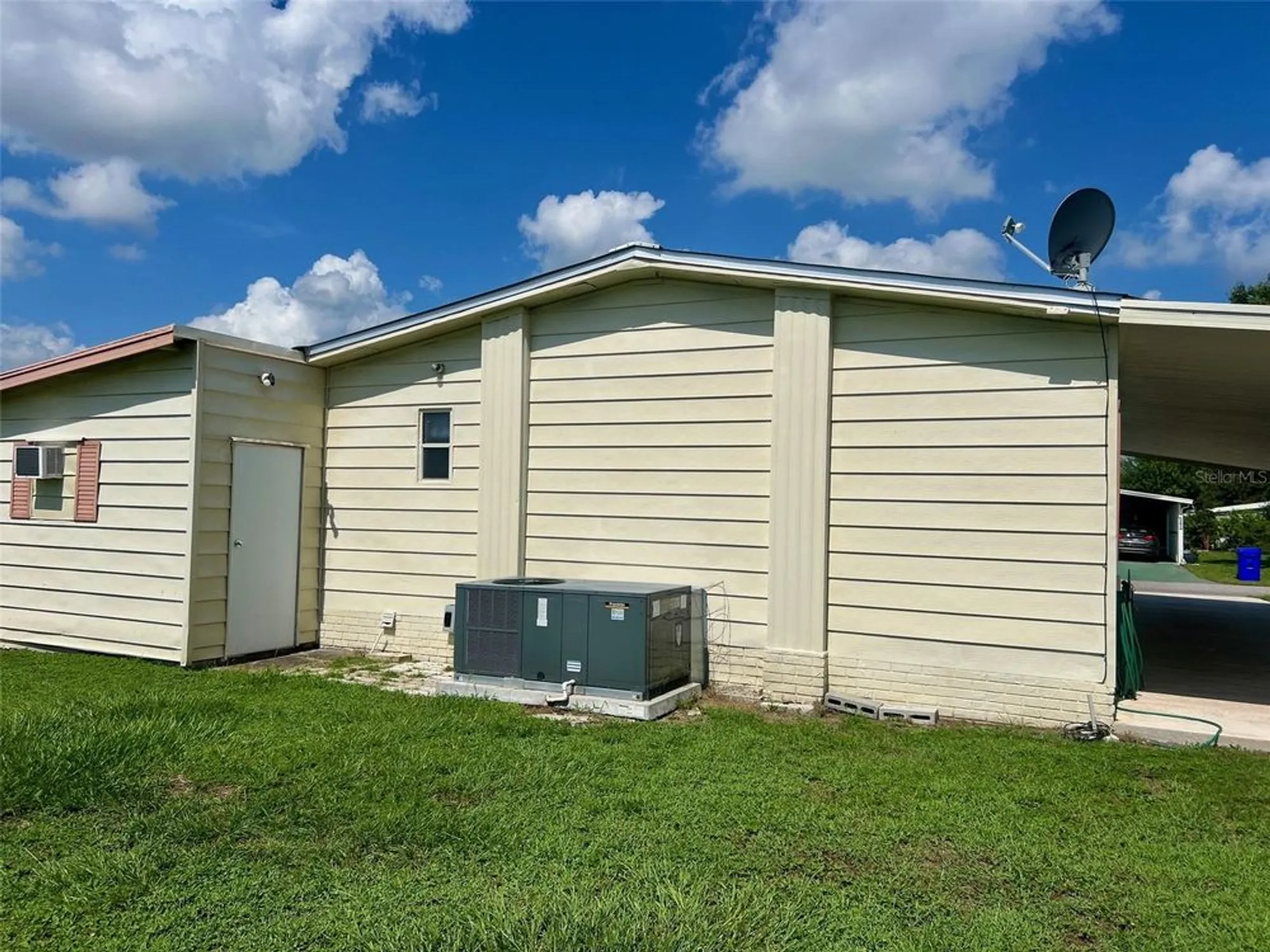 Property Slideshow image 5 of 30 | 5013 foxwood blvd, Lakeland, FL, 33810