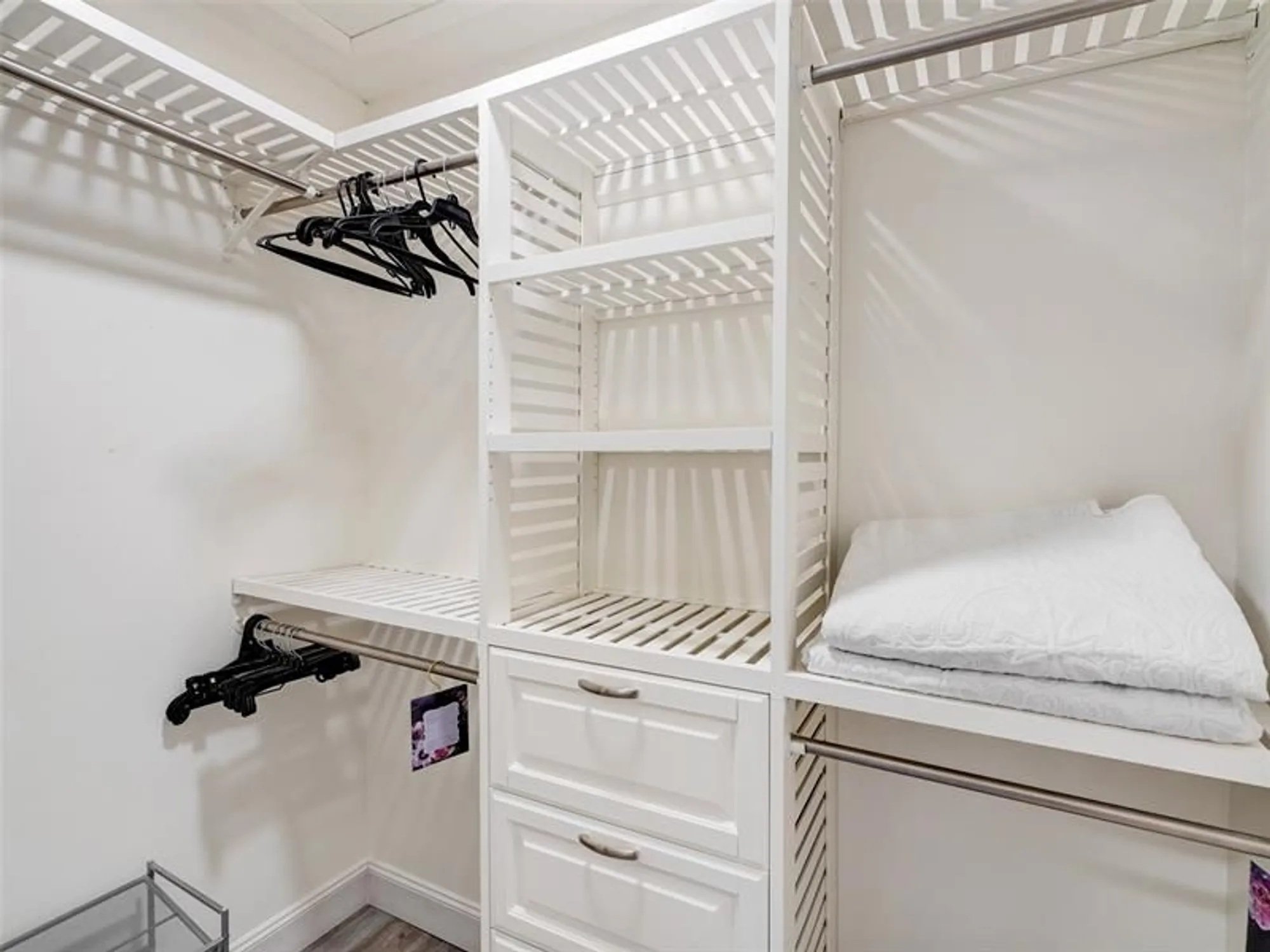 Property Slideshow image 32 of 72 | 9261 vista del lago apt 19f, Boca Raton, FL, 33428