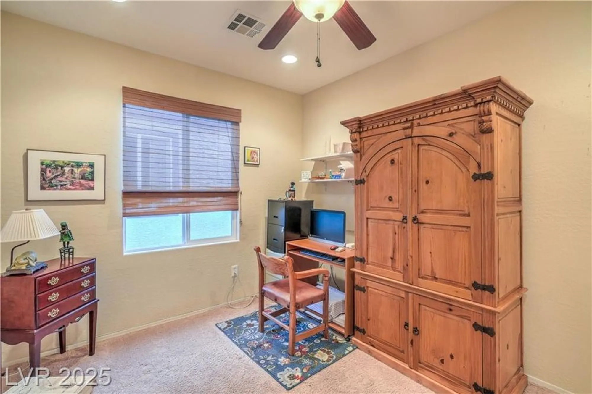 Property Slideshow image 27 of 62 | 2467 moonlight valley ave, Henderson, NV, 89044