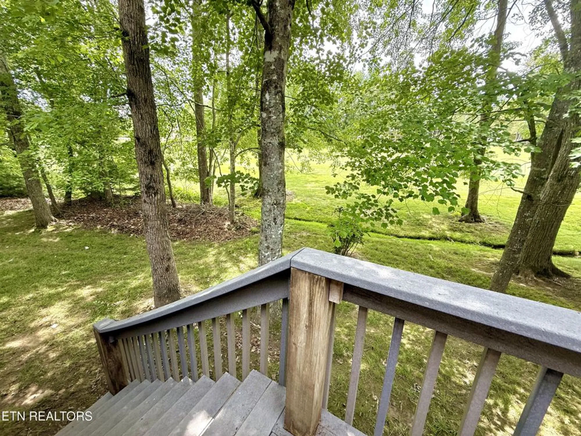 Property Slideshow image 49 of 55 | 17 kenwood ct, Crossville, TN, 38558