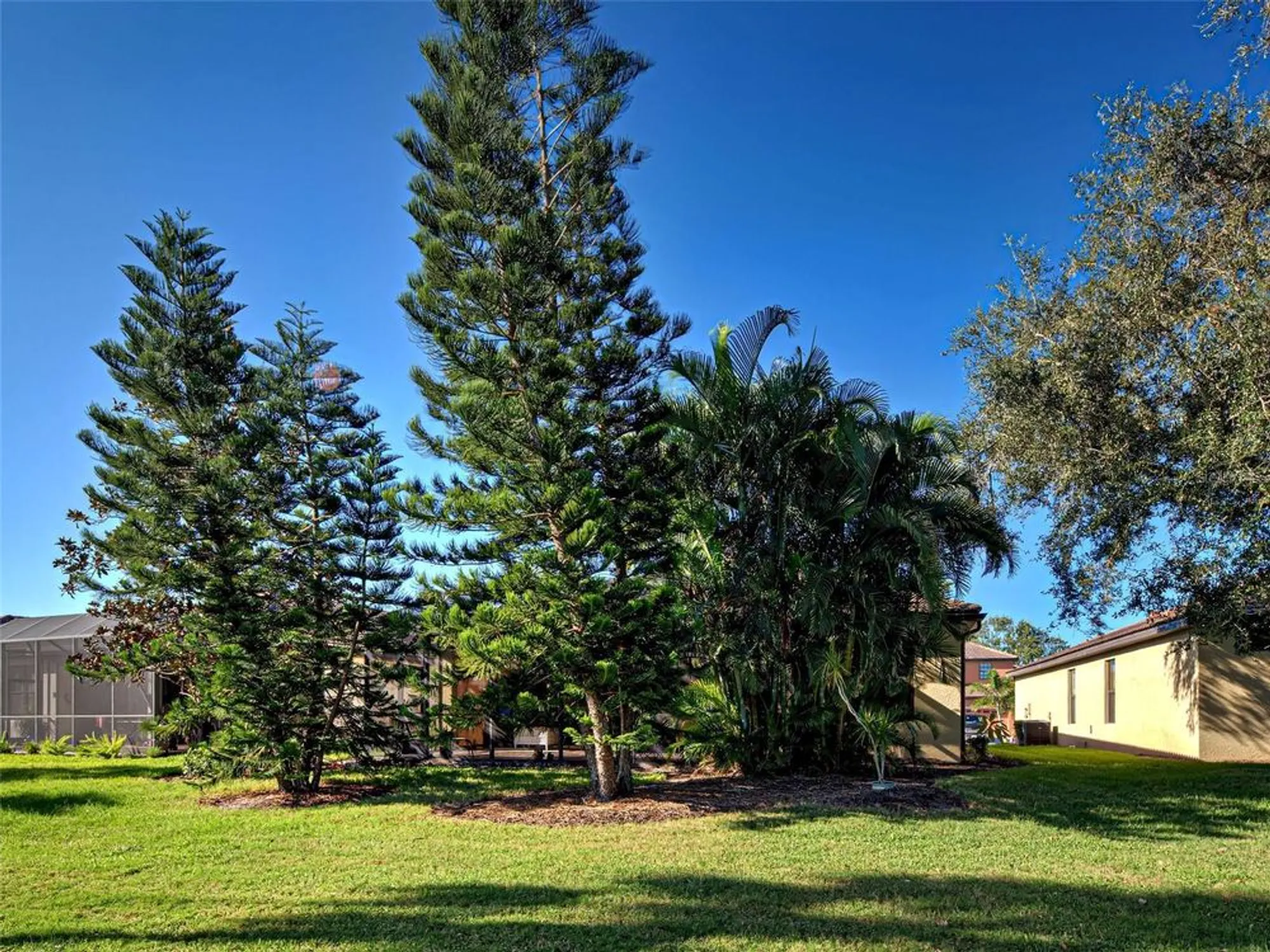Property Slideshow image 47 of 65 | 20612 capello dr, Venice, FL, 34292