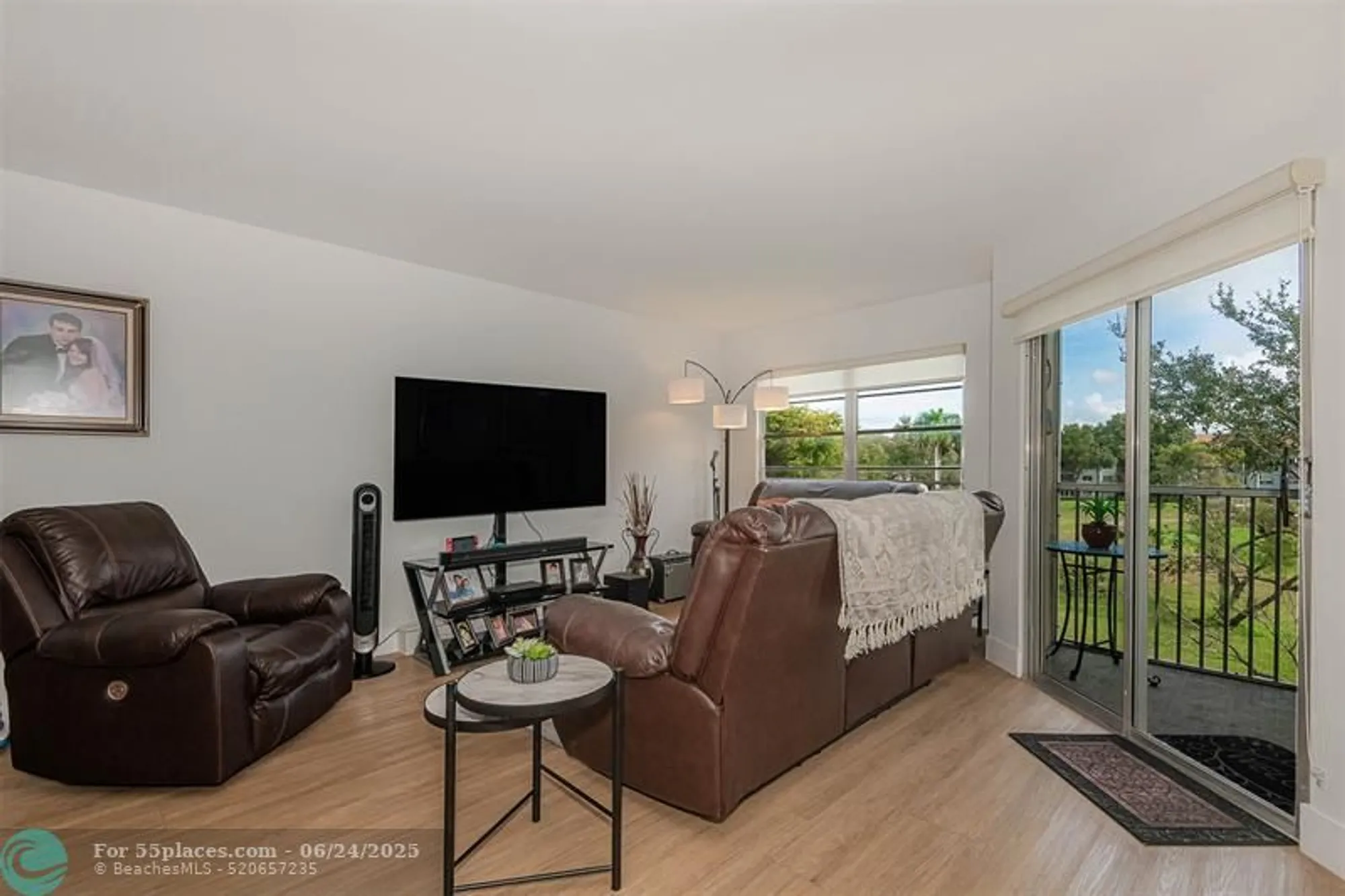Property Slideshow image 12 of 33 | 701 sw 128th ave f304, Pembroke Pines, FL, 33027