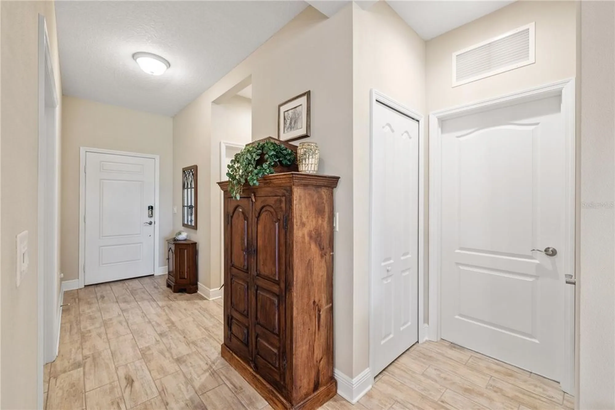 Property Slideshow image 32 of 70 | 11125 mcdermott ct, Englewood, FL, 34223