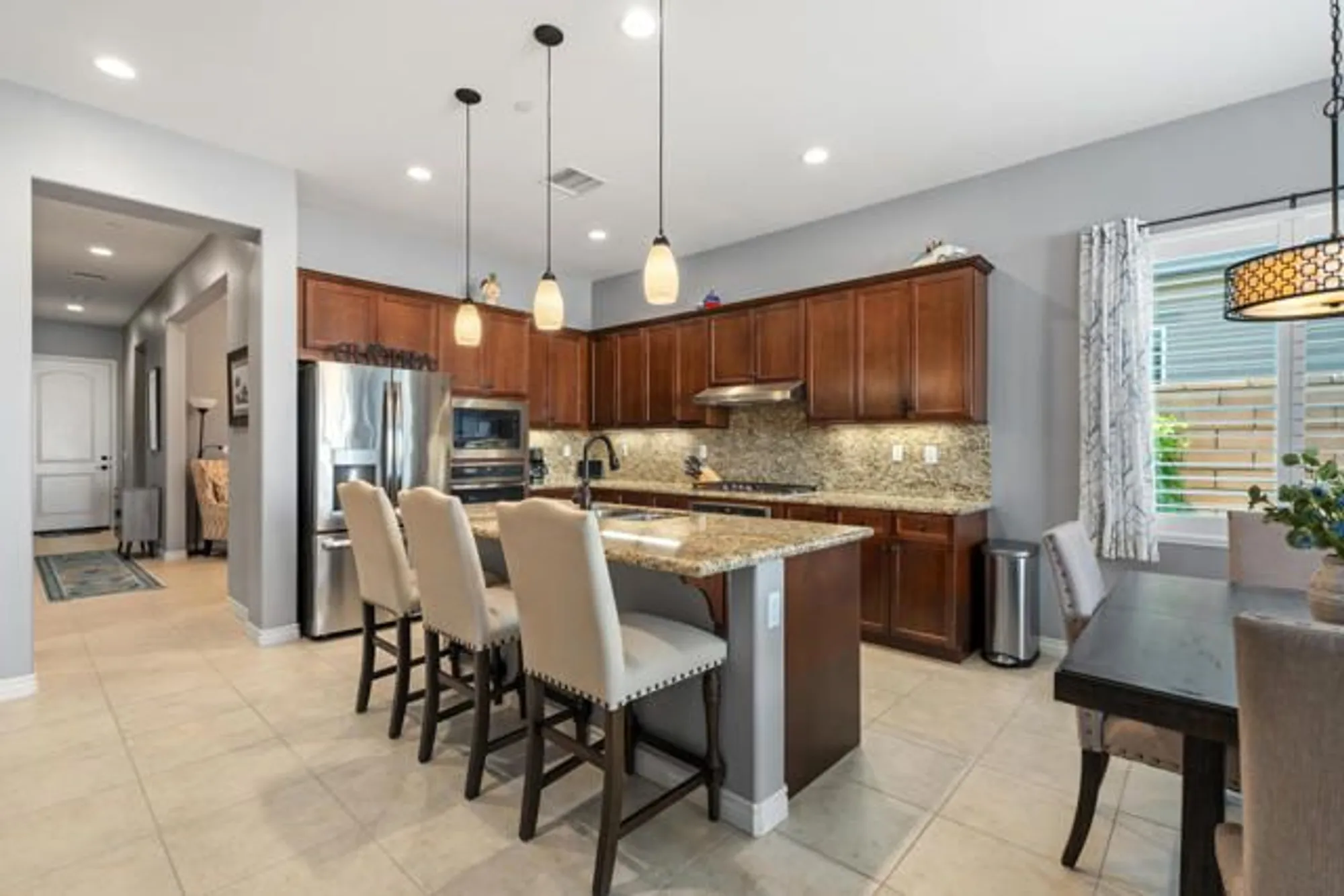 Property Slideshow image 13 of 39 | 43875 treviso dr, Indio, CA, 92203