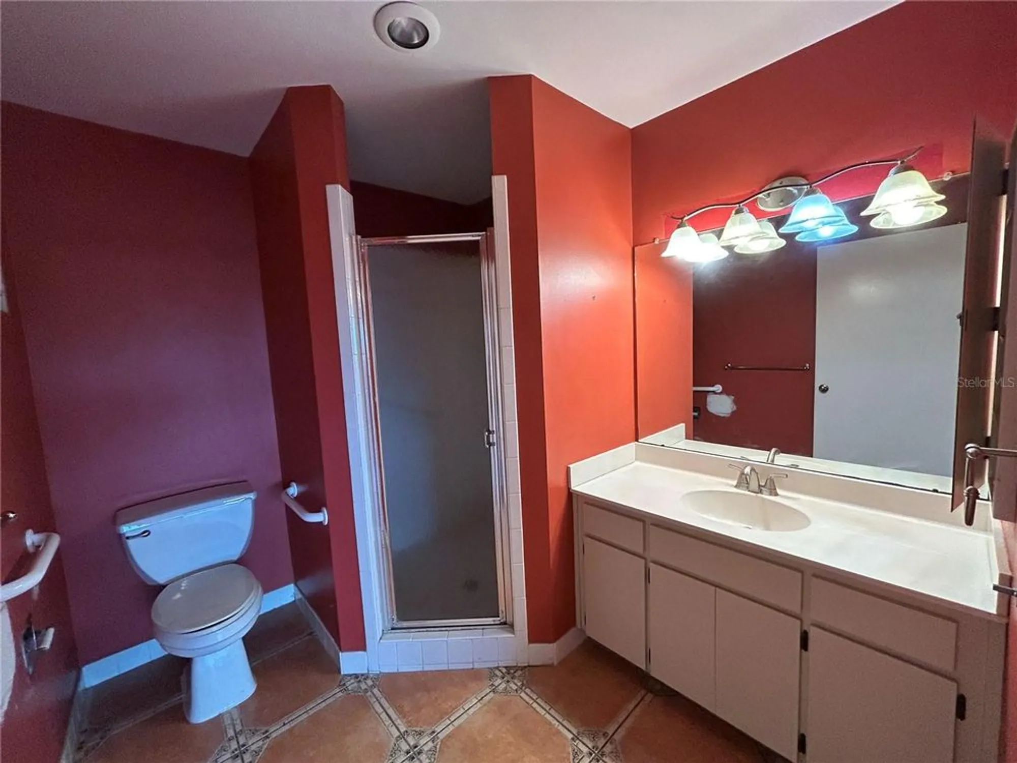 Property Slideshow image 24 of 34 | 2221 norwegian dr 57, Clearwater, FL, 33763