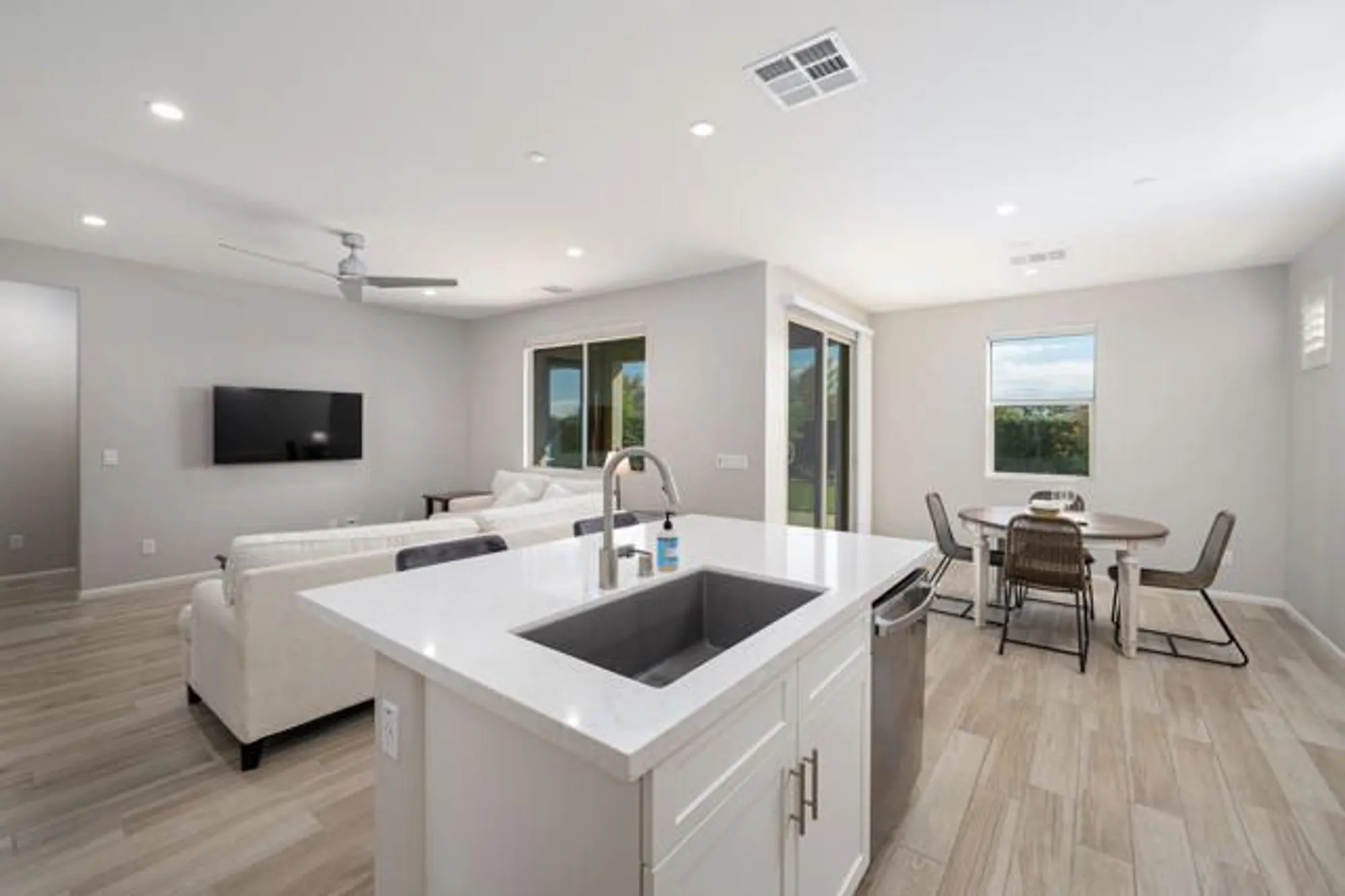 Property Slideshow image 8 of 50 | 50380 timber creek way, Indio, CA, 92201