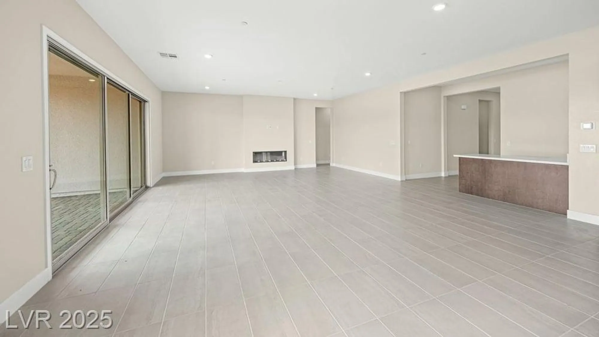 Property Slideshow image 13 of 56 | 235 paraggi bay dr, Henderson, NV, 89011