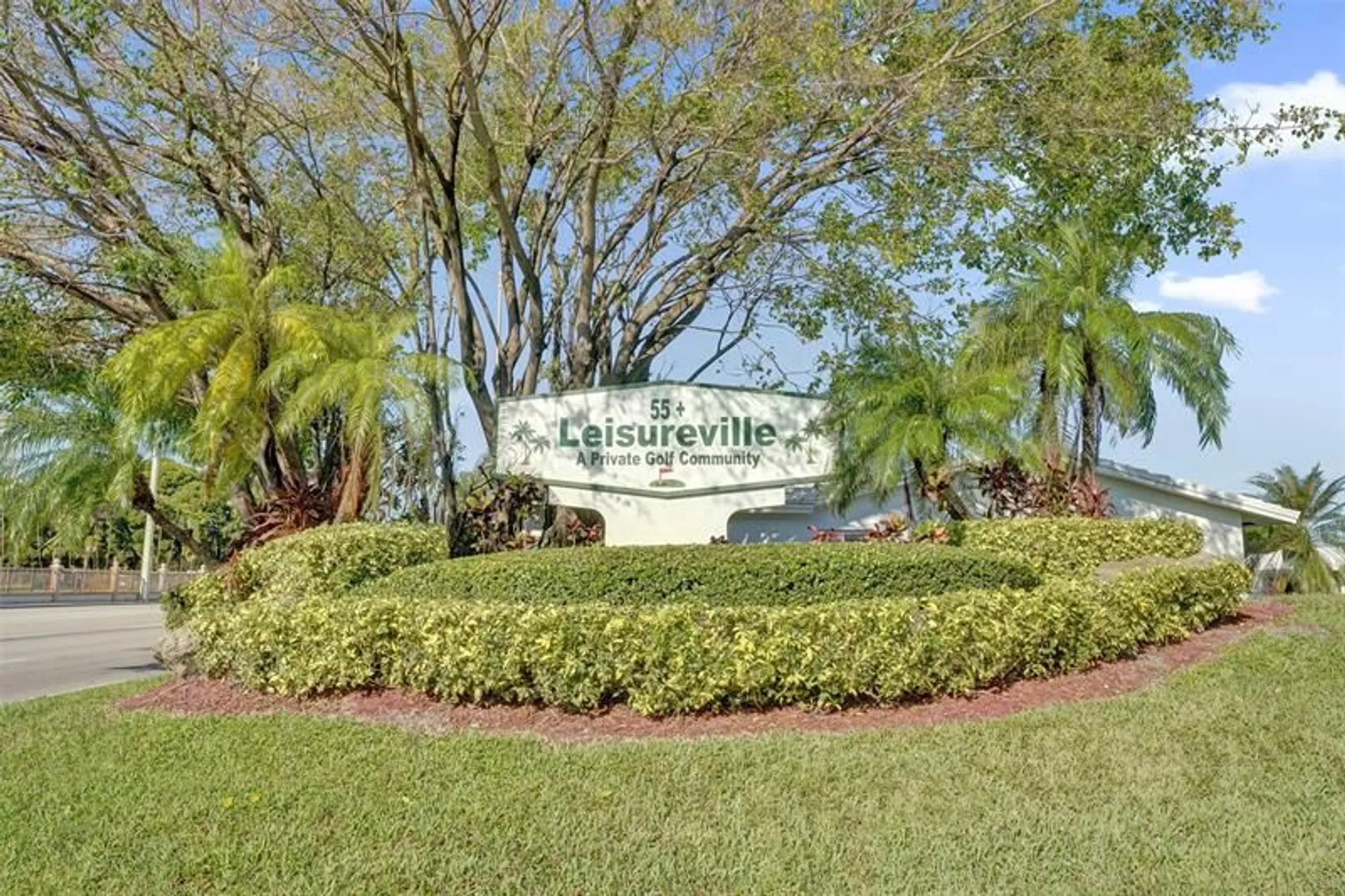 Property Slideshow image 3 of 68 | 2751 e golf blvd 2019, Pompano Beach, FL, 33064