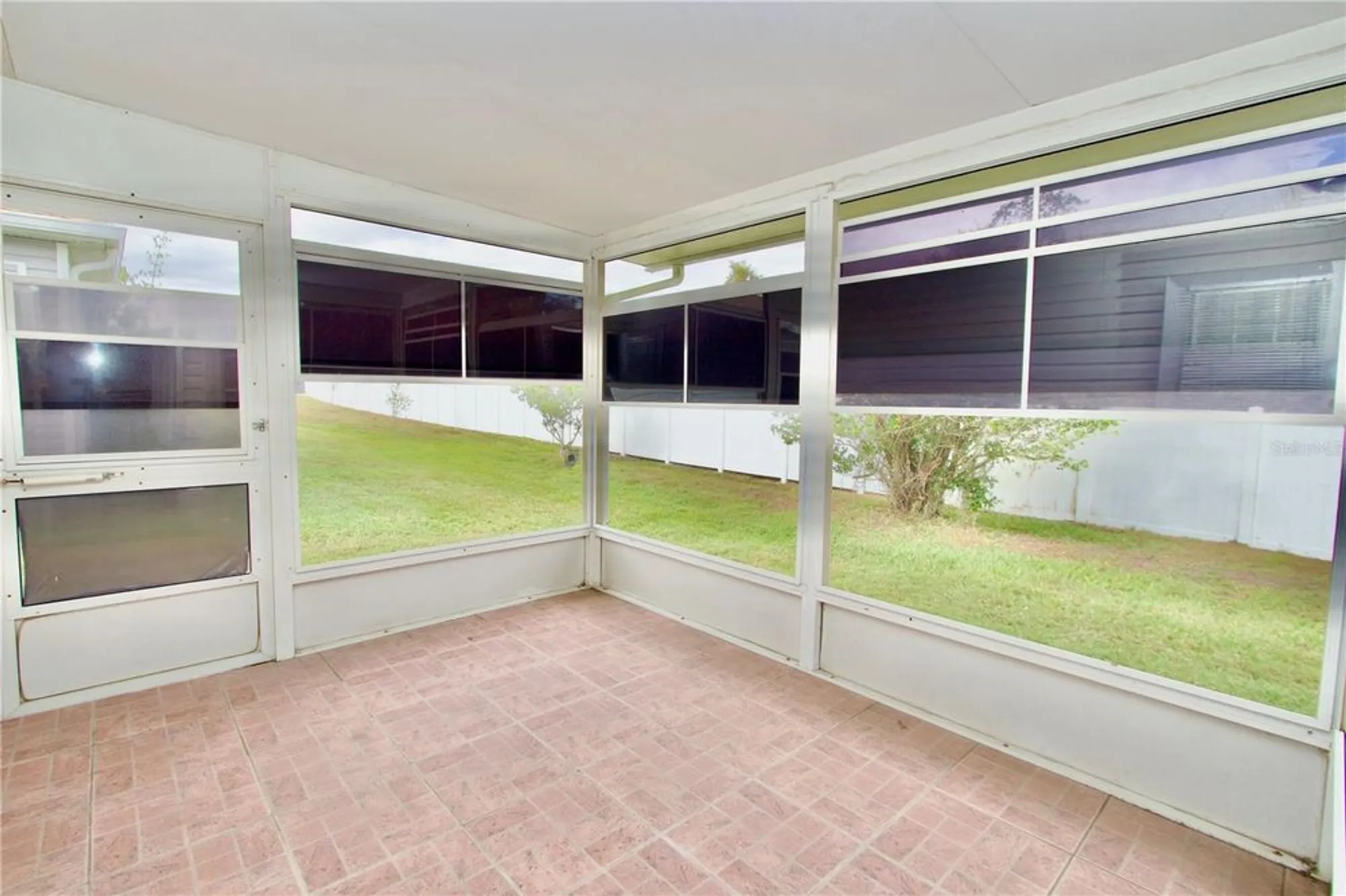 Property Slideshow image 29 of 39 | 29241 kapalua way, San Antonio, FL, 33576