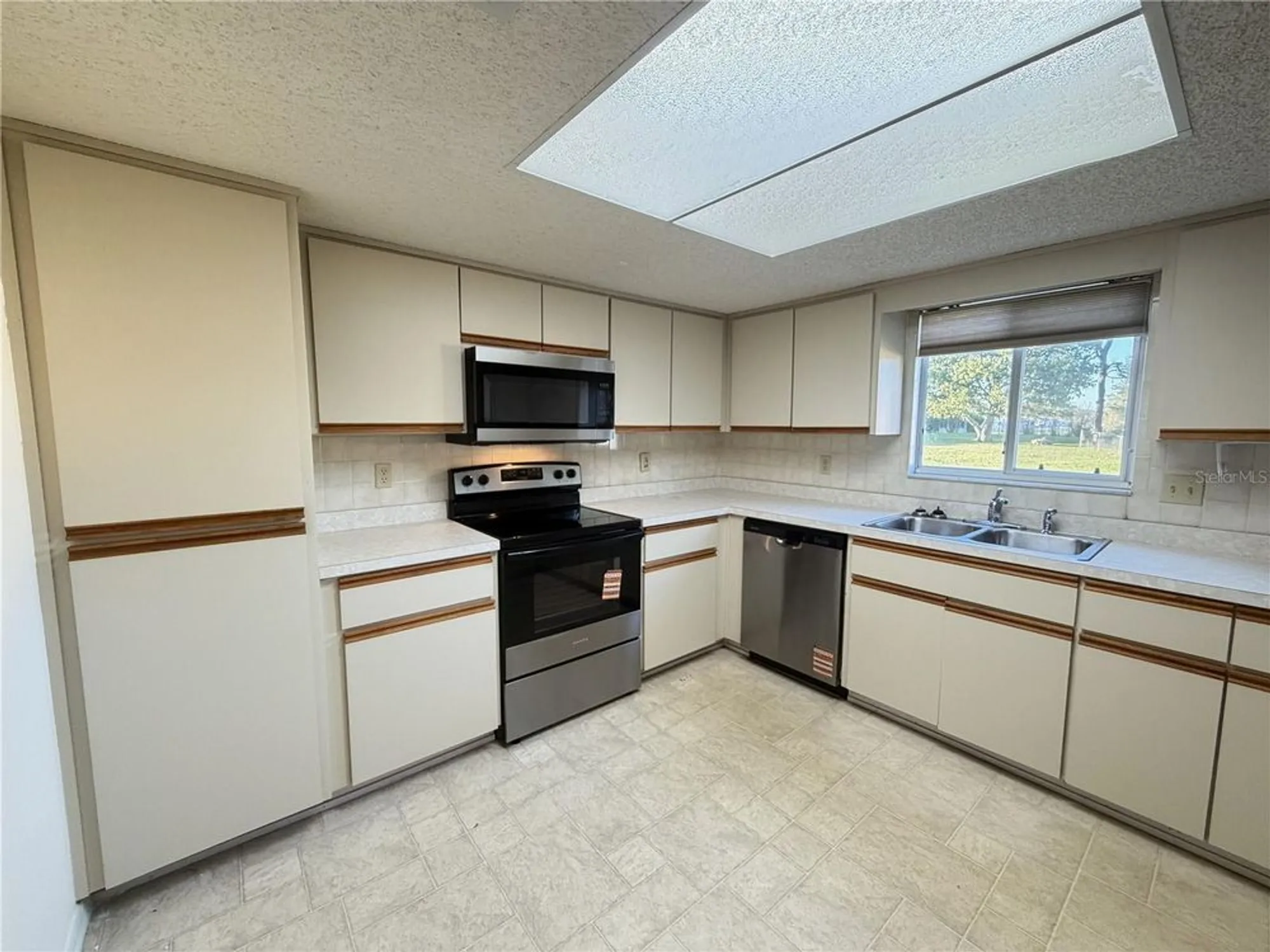 Property Slideshow image 15 of 48 | 10980 sw 62nd ave, Ocala, FL, 34476