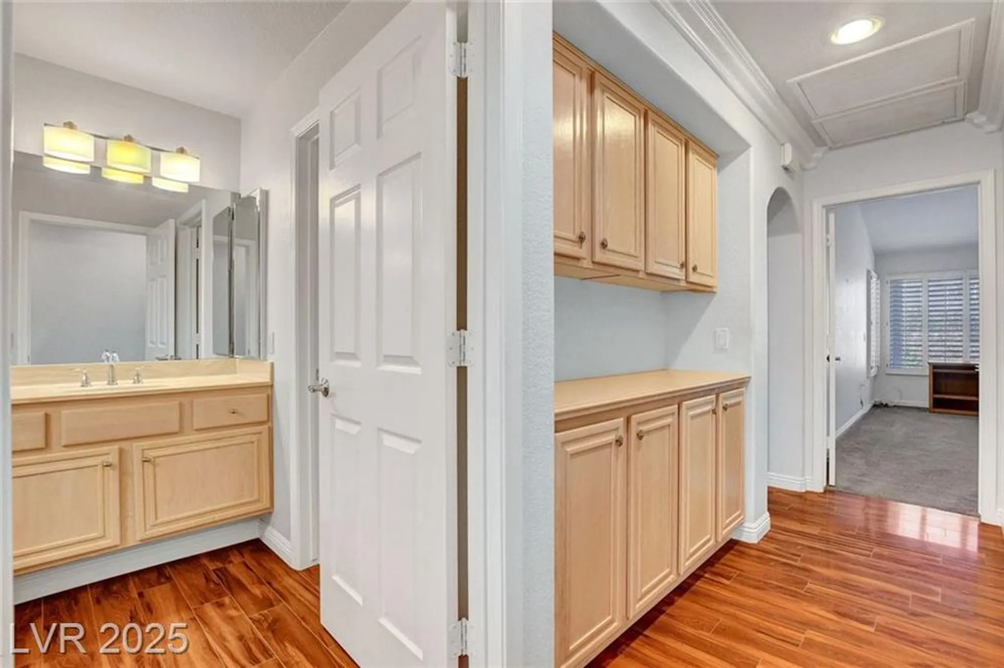 Property Slideshow image 42 of 54 | 2505 palmridge dr, Las Vegas, NV, 89134