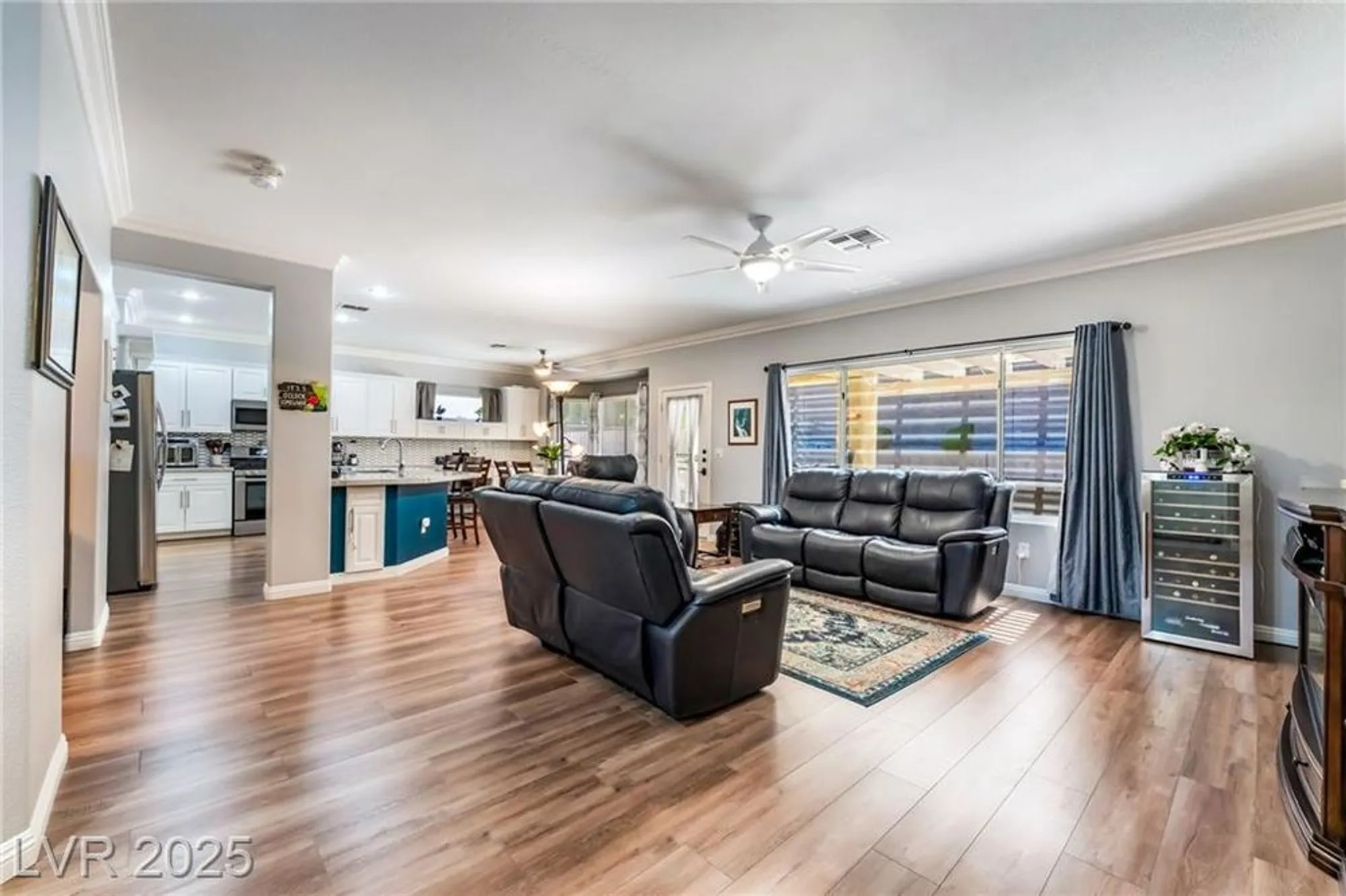 Property Slideshow image 7 of 47 | 1628 rockcrest hills ave, Henderson, NV, 89052