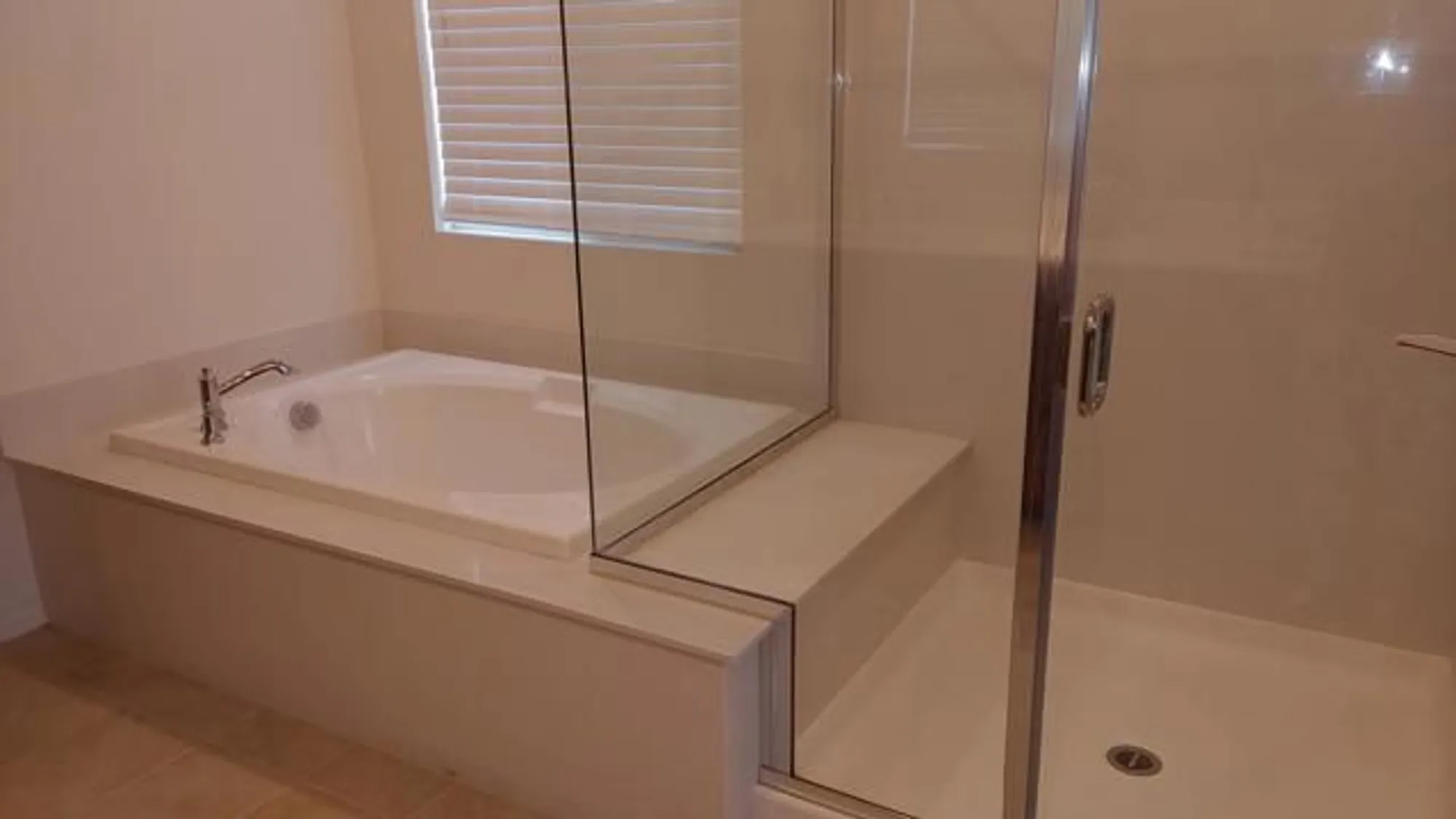 Property Slideshow image 12 of 34 | 85549 veneto ln, Indio, CA, 92203