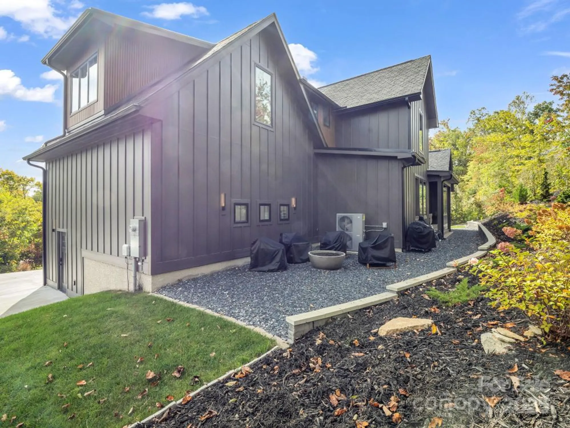 Property Slideshow image 7 of 48 | 123 millbrae loop, Hendersonville, NC, 28791