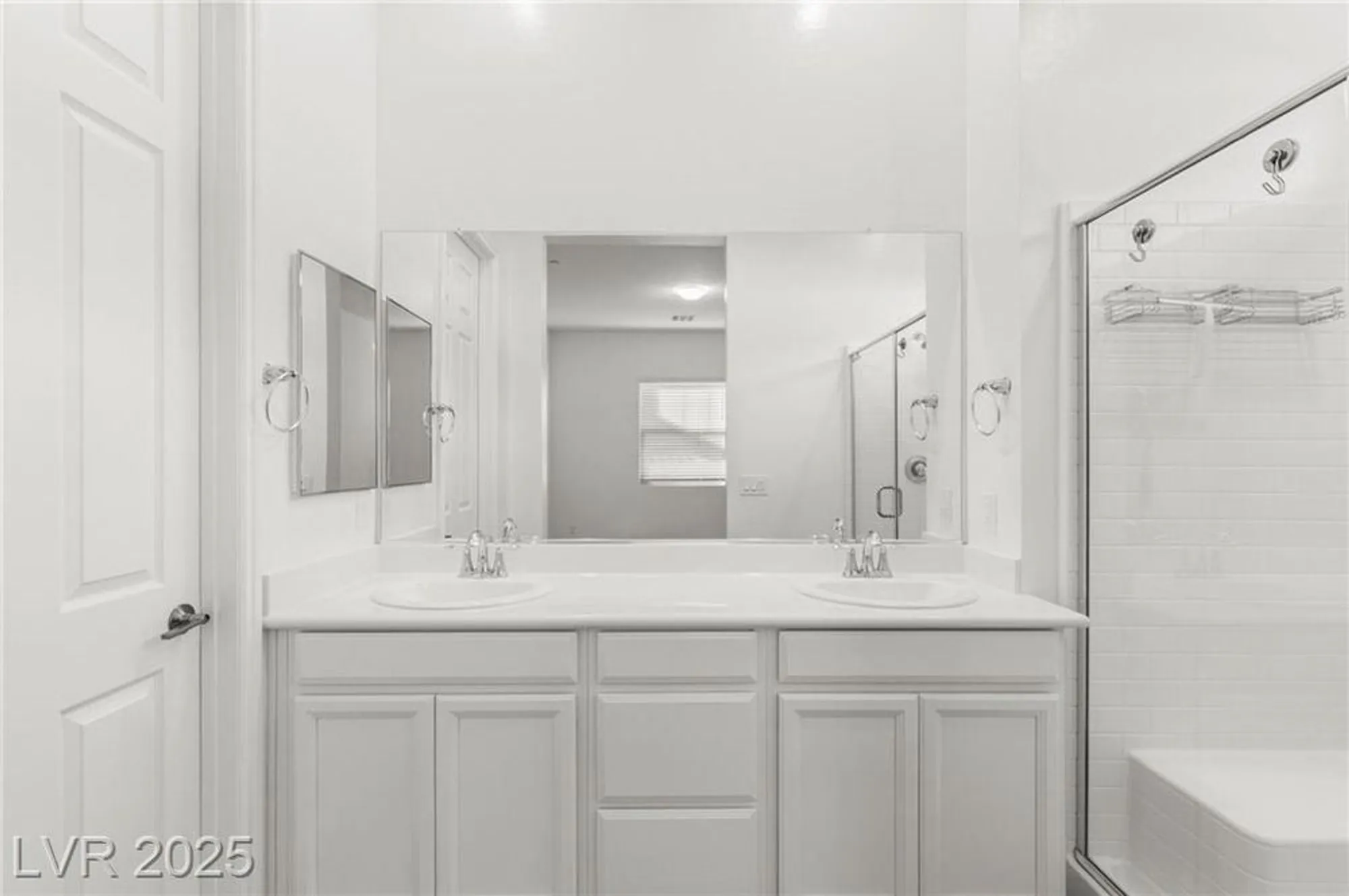Property Slideshow image 32 of 51 | 209 bellini peak ave, Henderson, NV, 89011