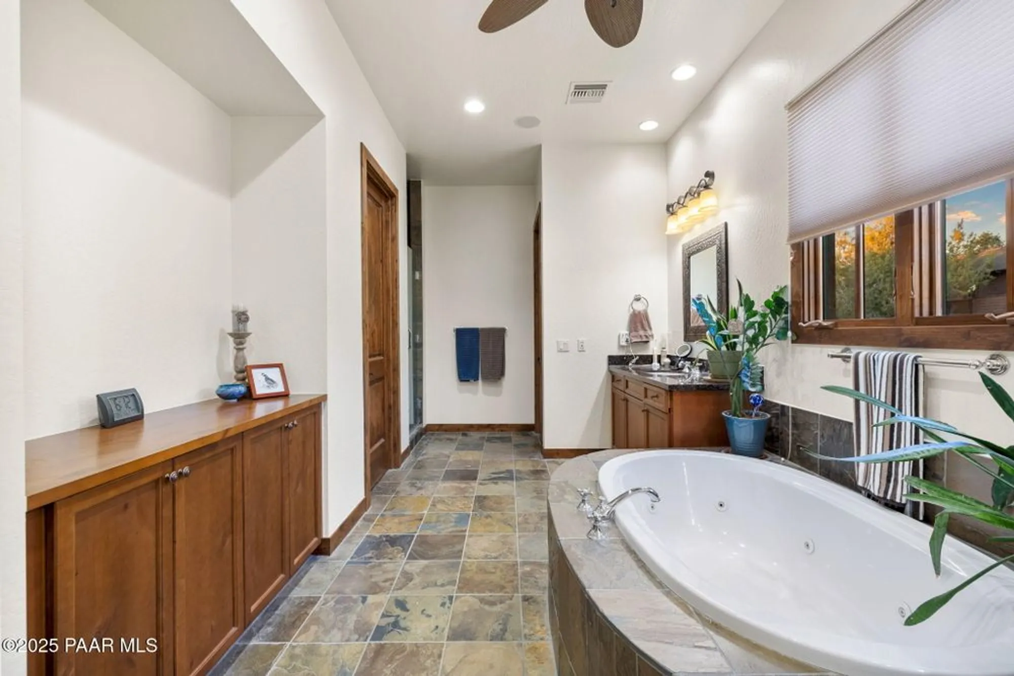Property Slideshow image 34 of 95 | 14445 n soza mesa ln, Prescott, AZ, 86305
