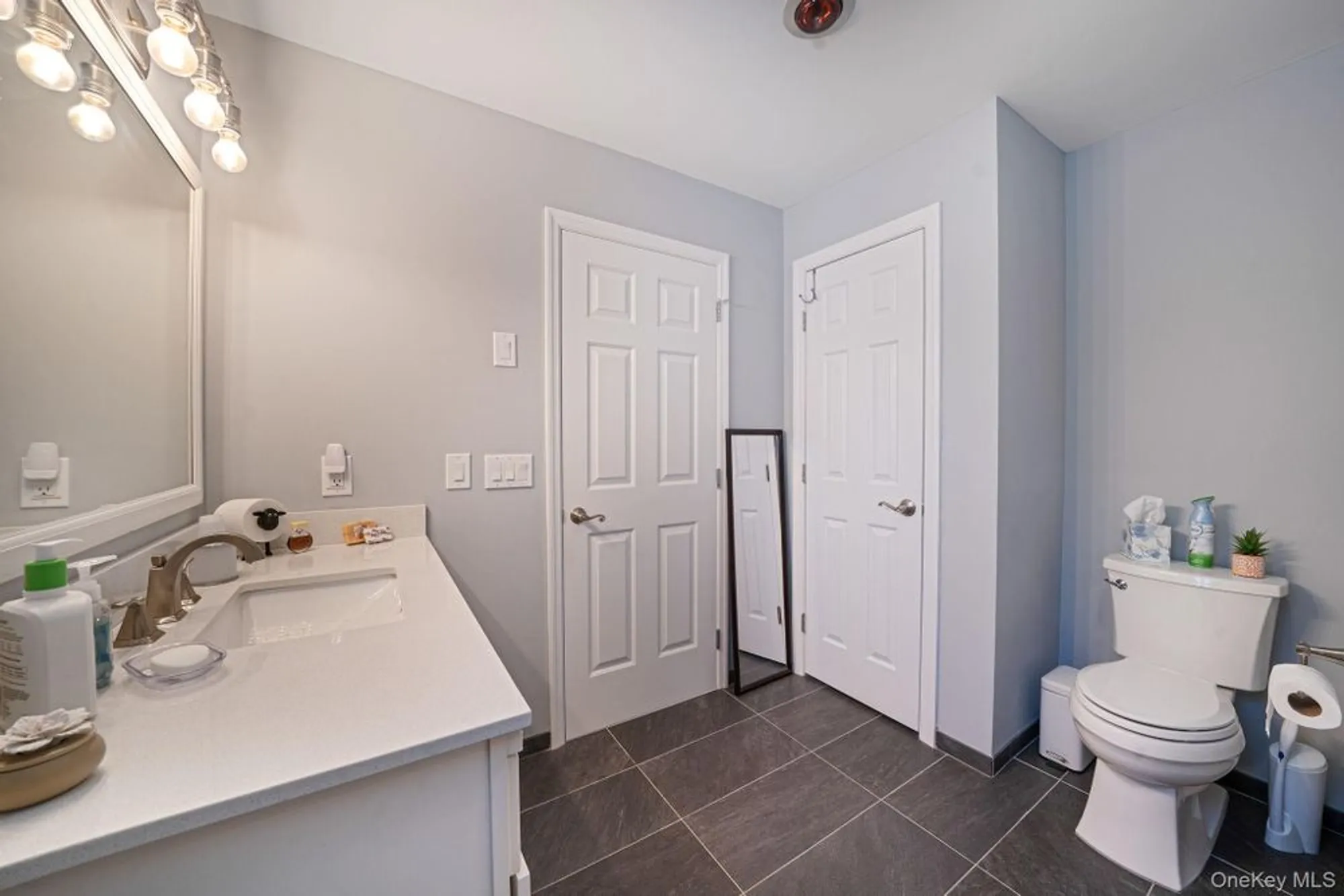 Property Slideshow image 29 of 48 | 1407 middle rd unit 258, Calverton, NY, 11933