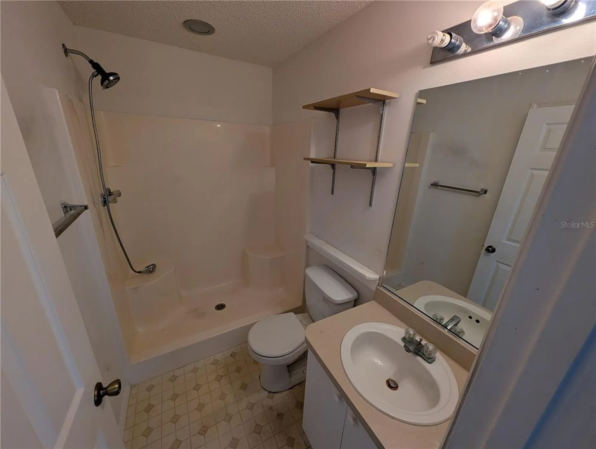 Property Slideshow image 8 of 20 | 1651 duran dr, The Villages, FL, 32162