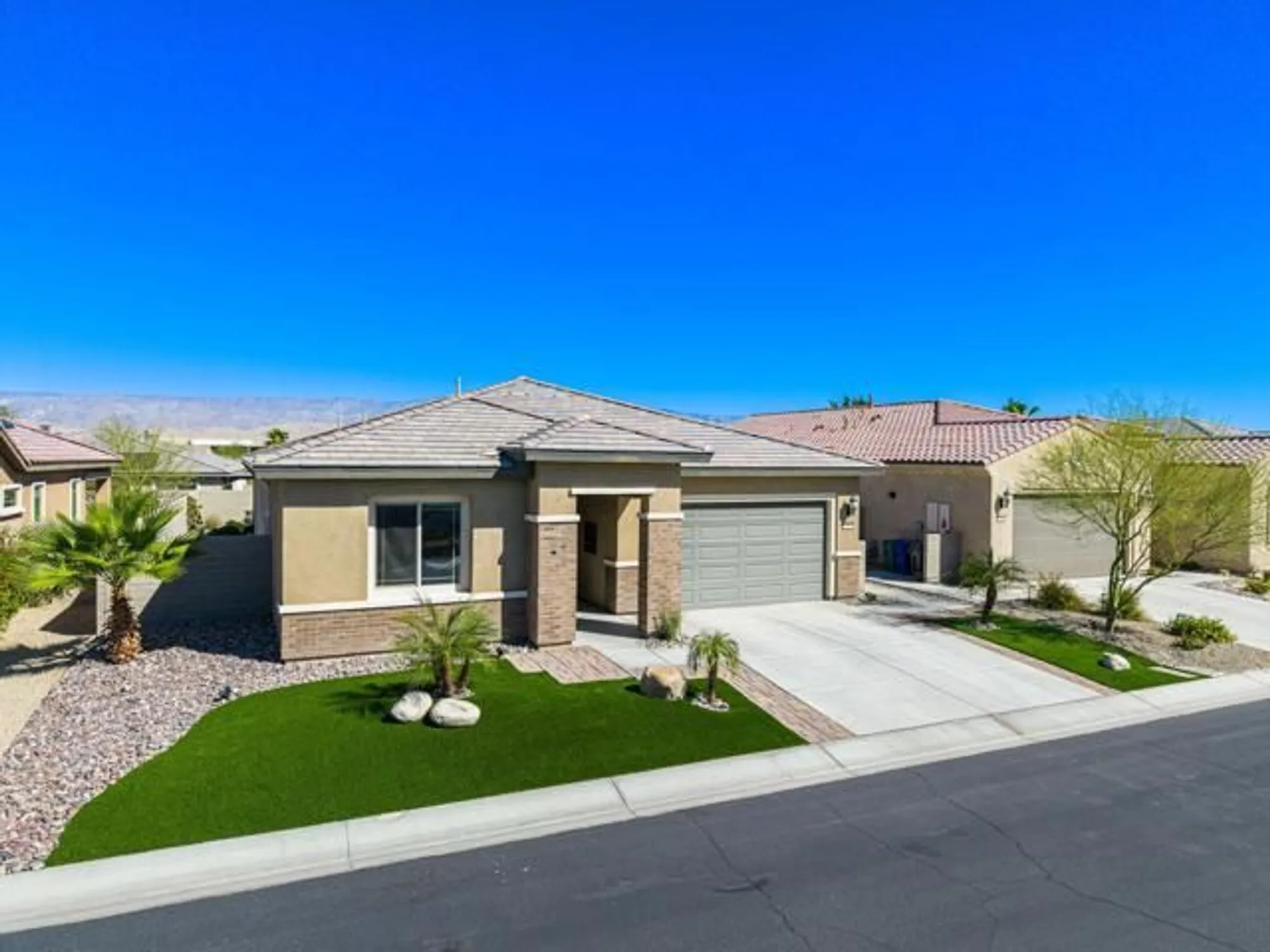 Property Slideshow image 3 of 49 | 16 riesling, Rancho Mirage, CA, 92270