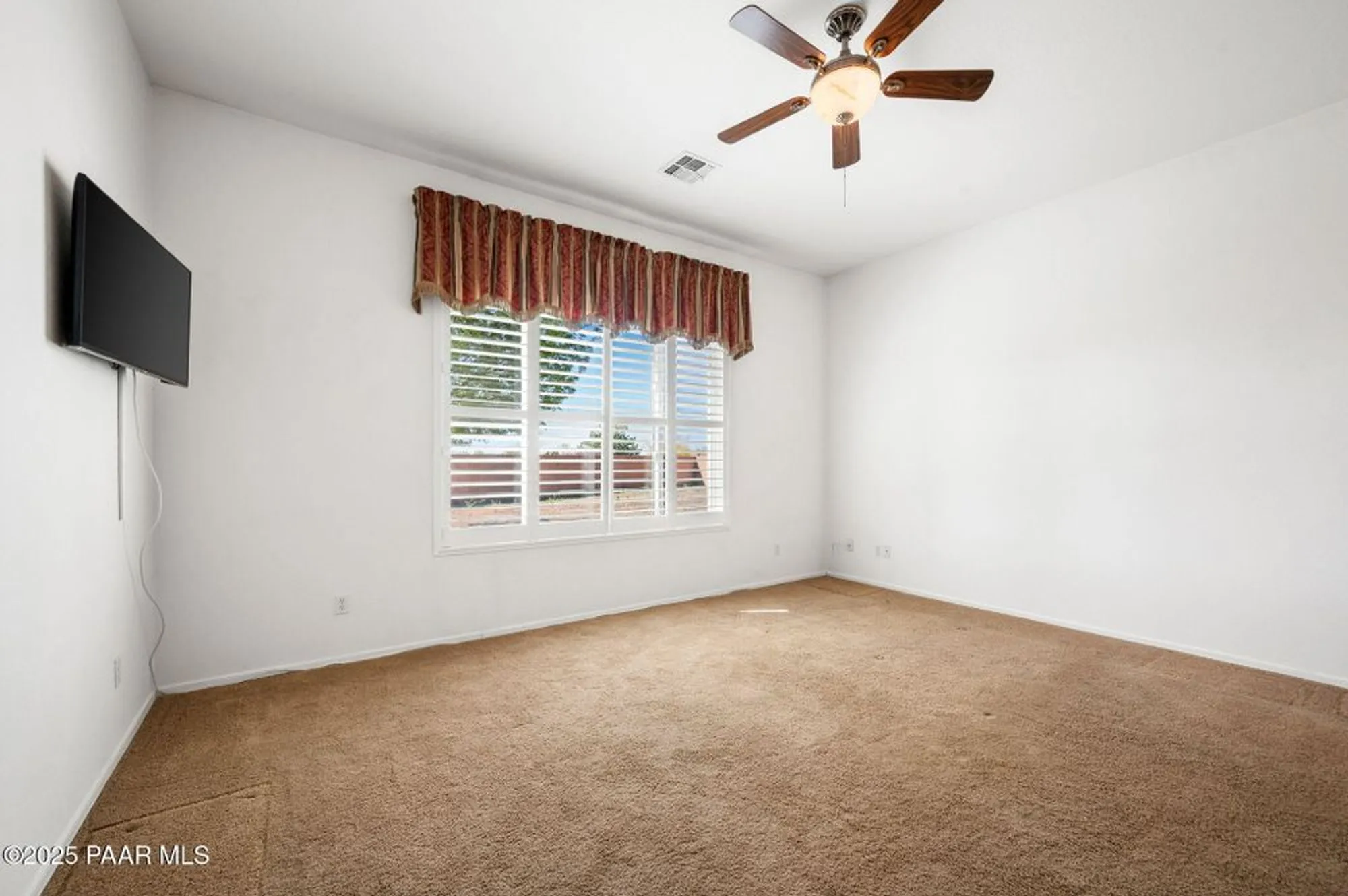 Property Slideshow image 19 of 43 | 7876 n siesta sunset ln, Prescott Valley, AZ, 86315