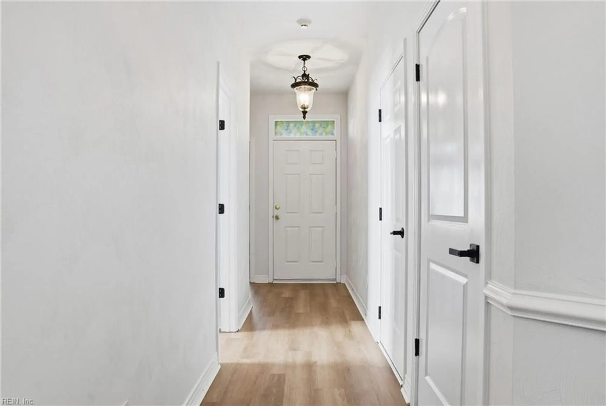 Property Slideshow image 4 of 35 | 2701 bach ln, Virginia Beach, VA, 23456