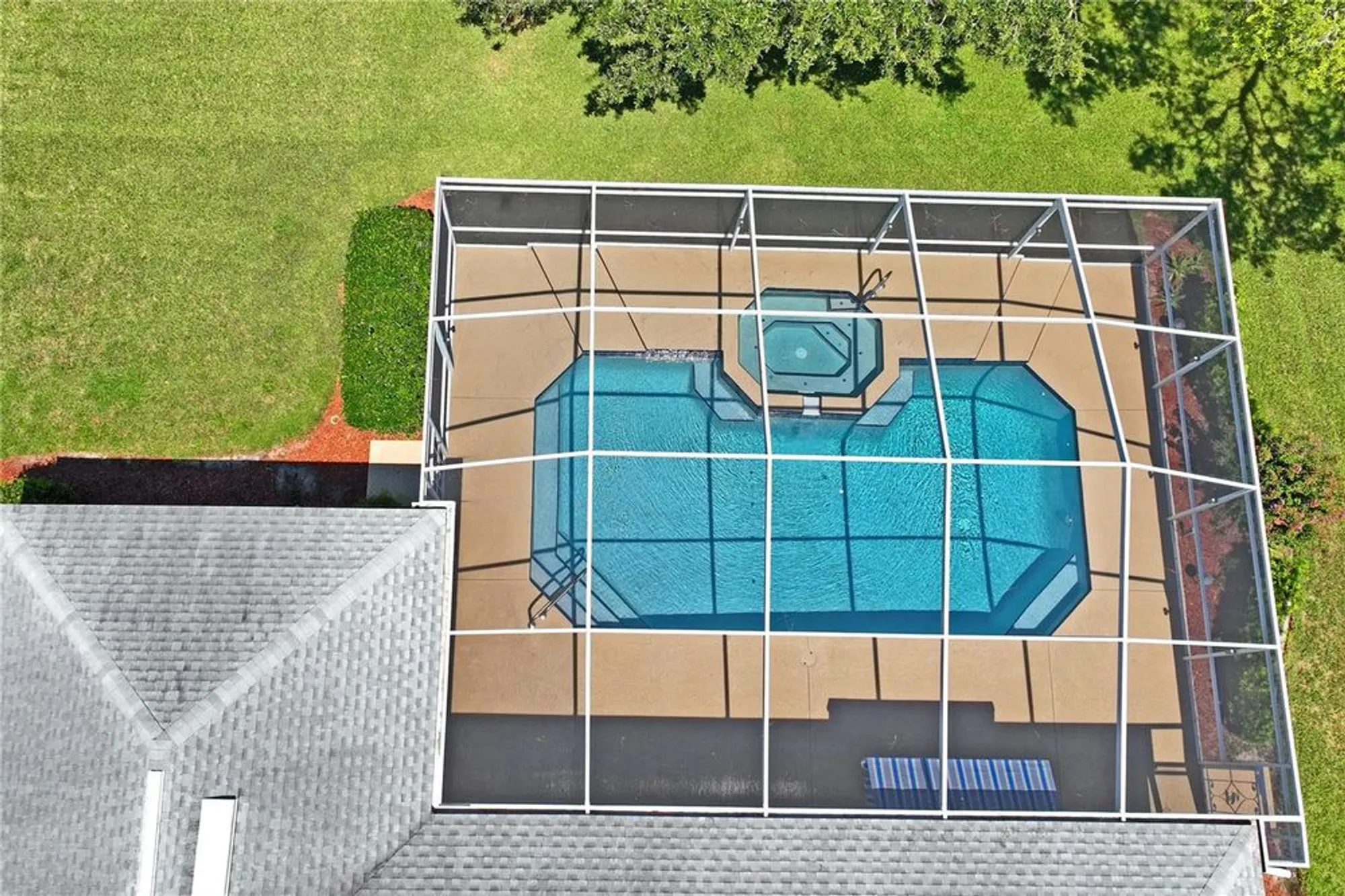 Property Slideshow image 66 of 97 | 9219 grand cypress dr, Weeki Wachee, FL, 34613