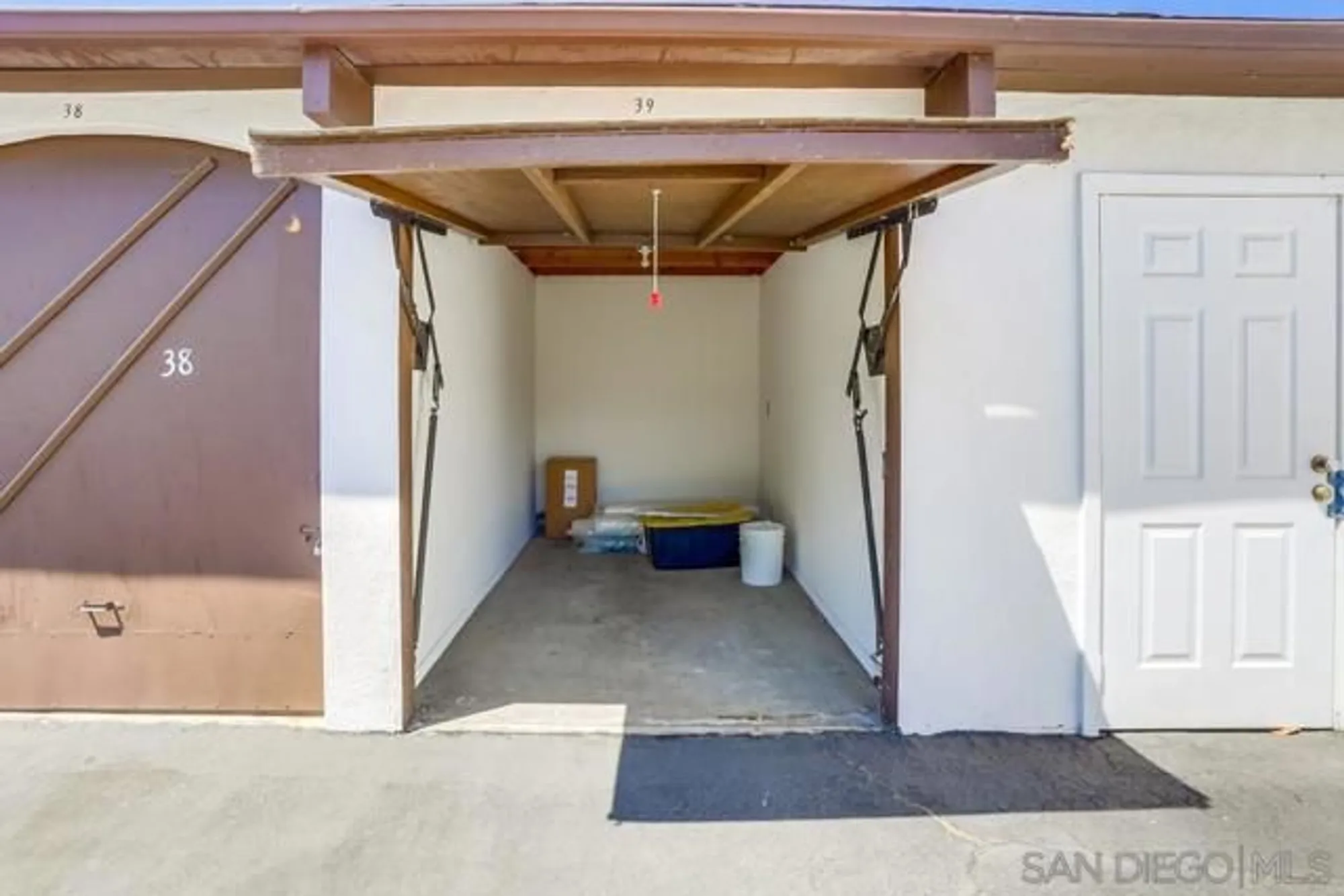 Property Slideshow image 35 of 46 | 16555 caminito vecinos 39, San Diego, CA, 92128