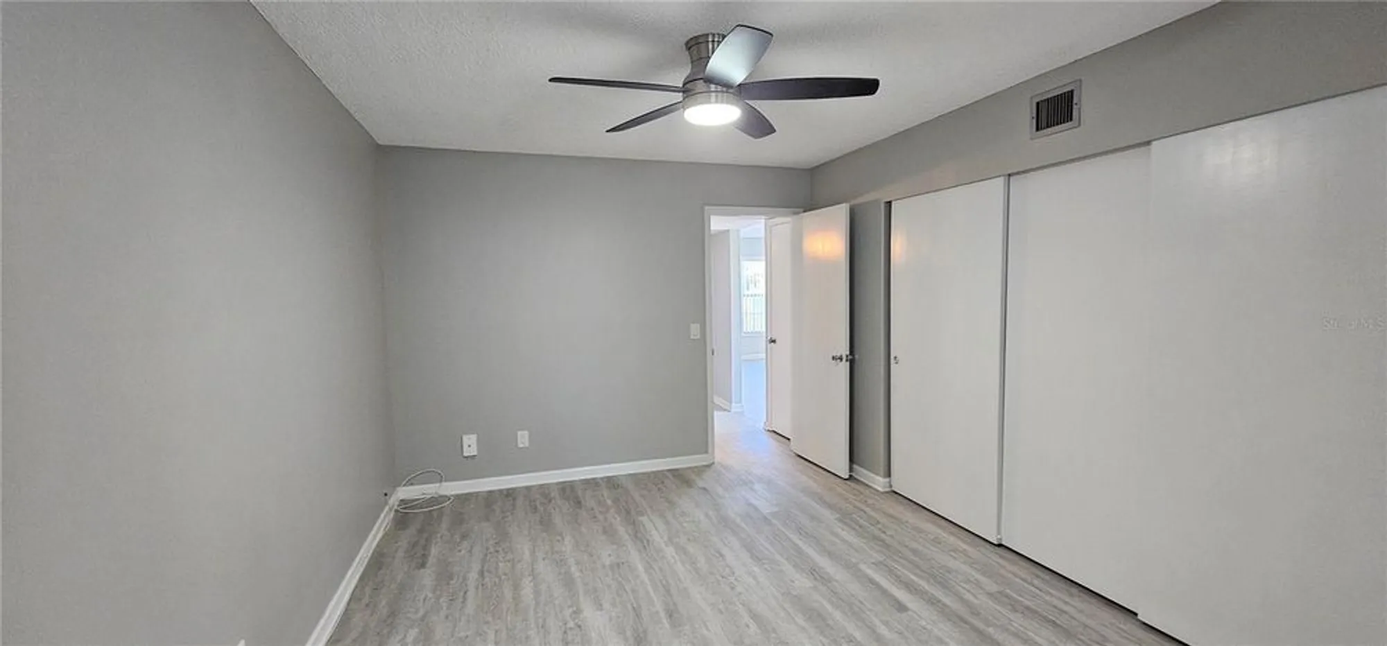Property Slideshow image 12 of 60 | 2468 florentine way apt 26, Clearwater, FL, 33763