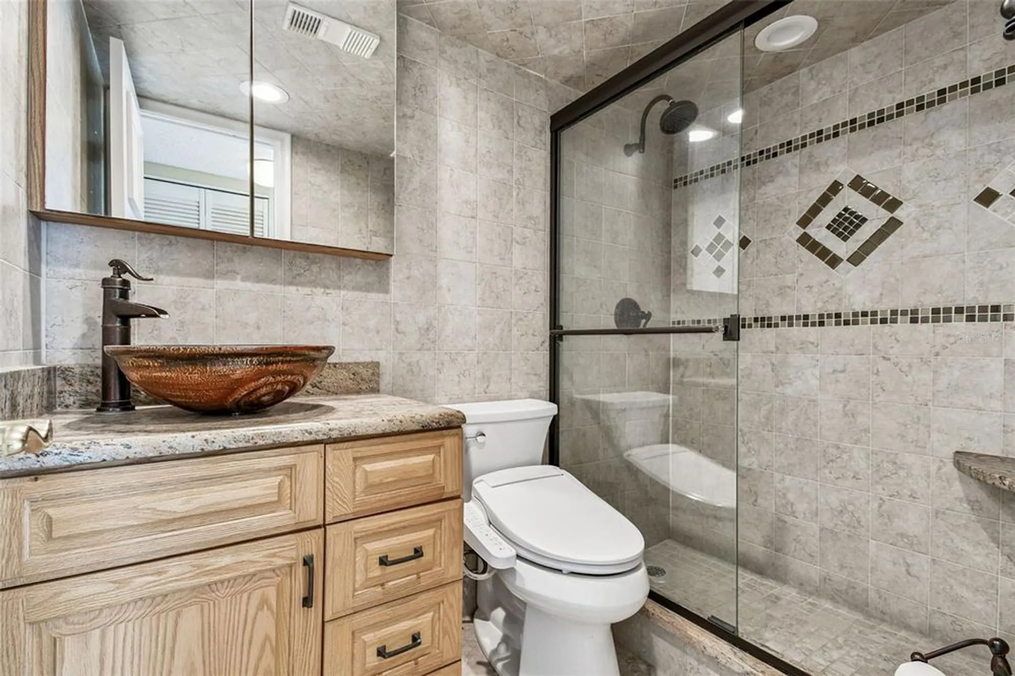 Property Slideshow image 30 of 49 | 6104 palma del mar blvd s apt 402, St Petersburg, FL, 33715