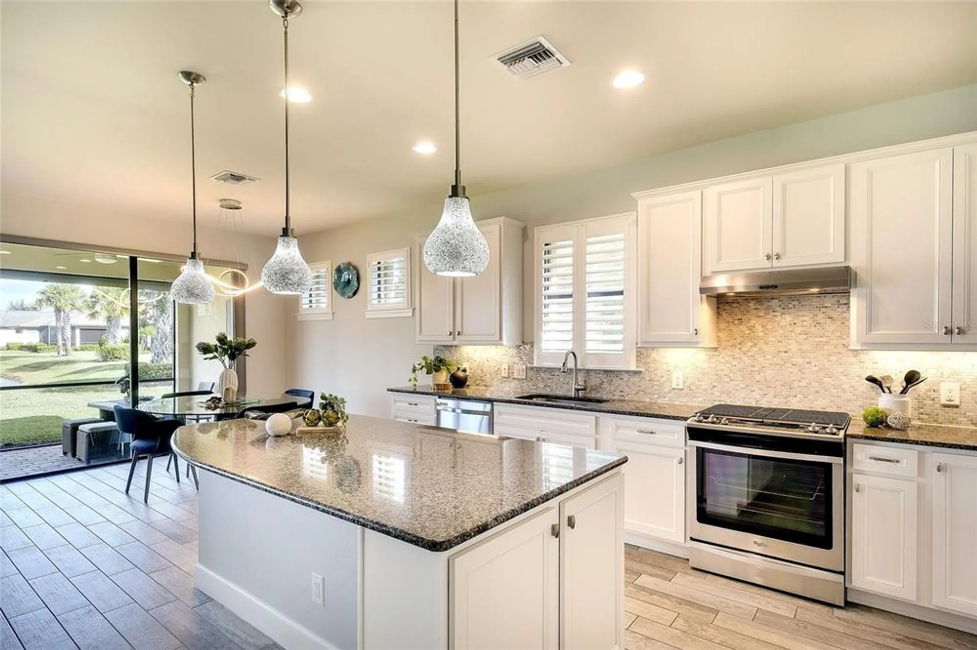 Property Slideshow image 11 of 51 | 16745 ellsworth ave, Bradenton, FL, 34202